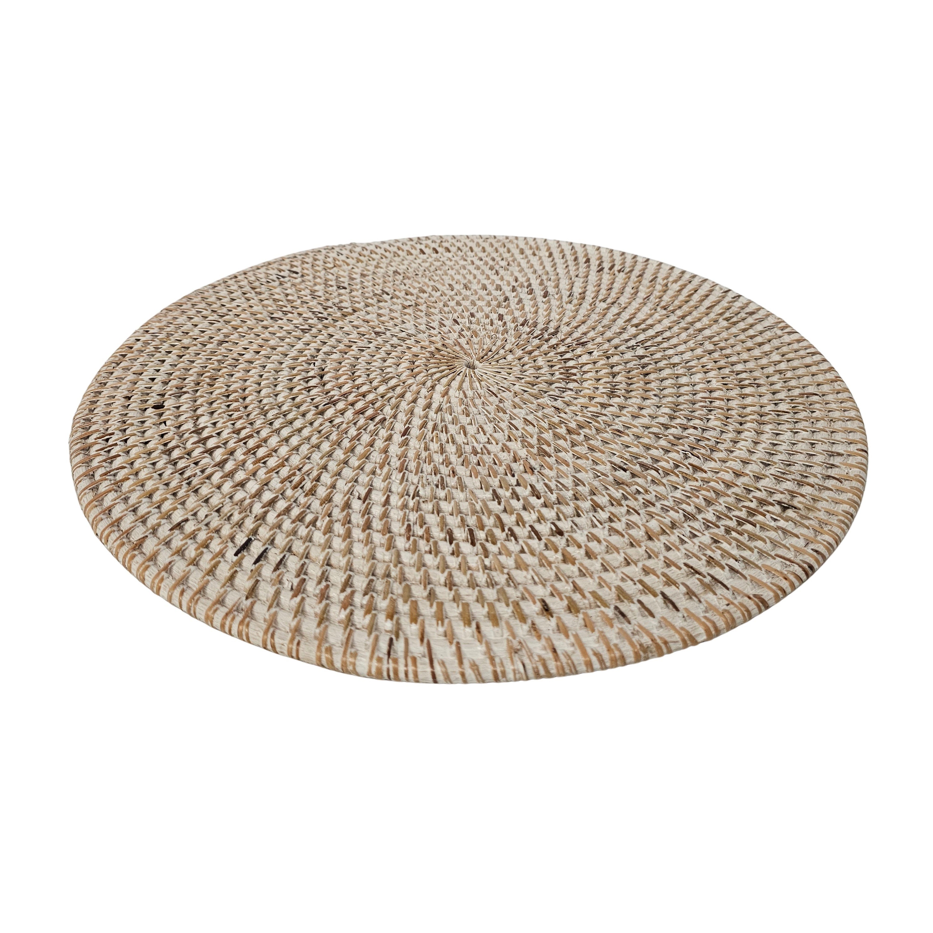 Round Rattan placemat whitewash