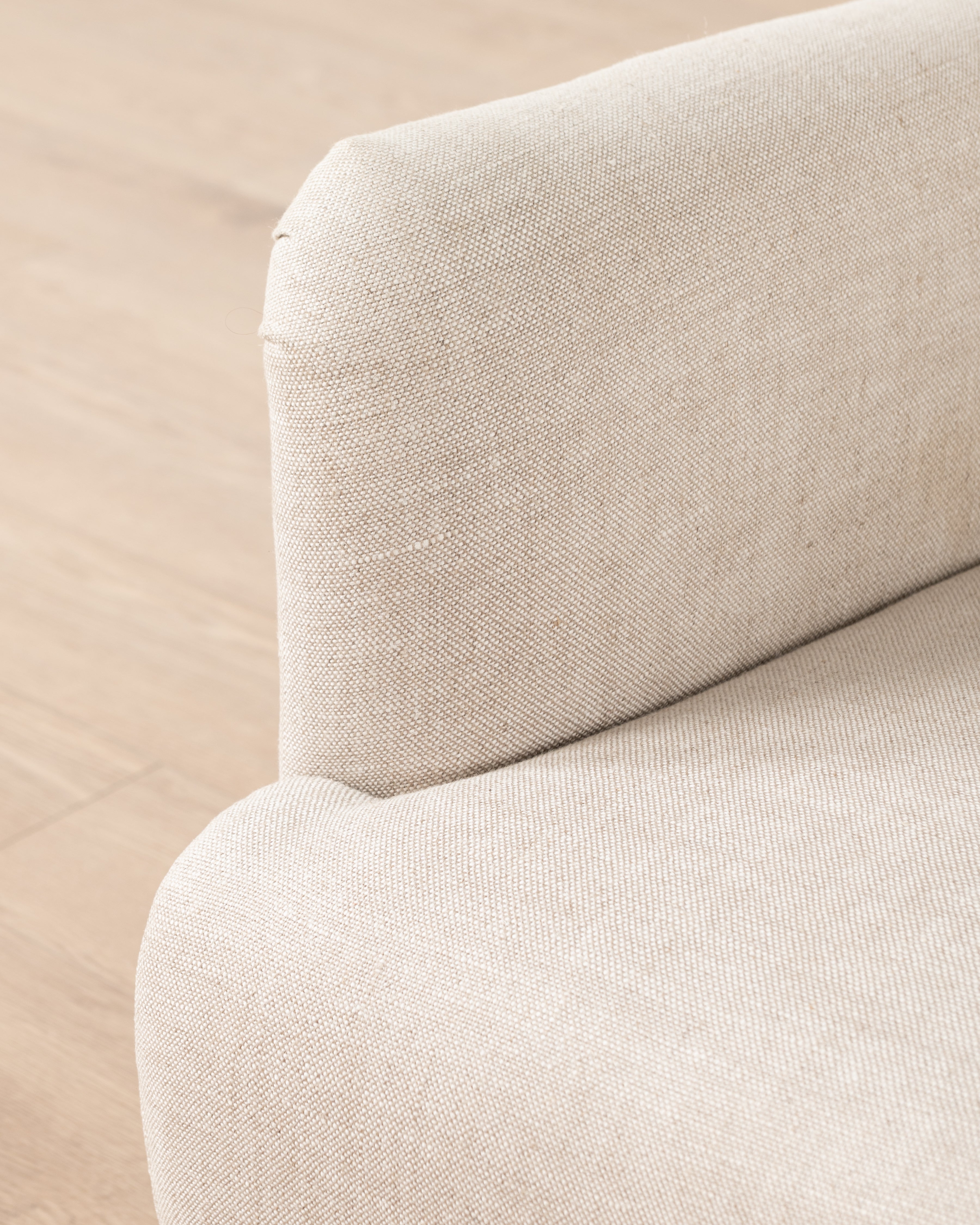 Aimee Lounge Chair