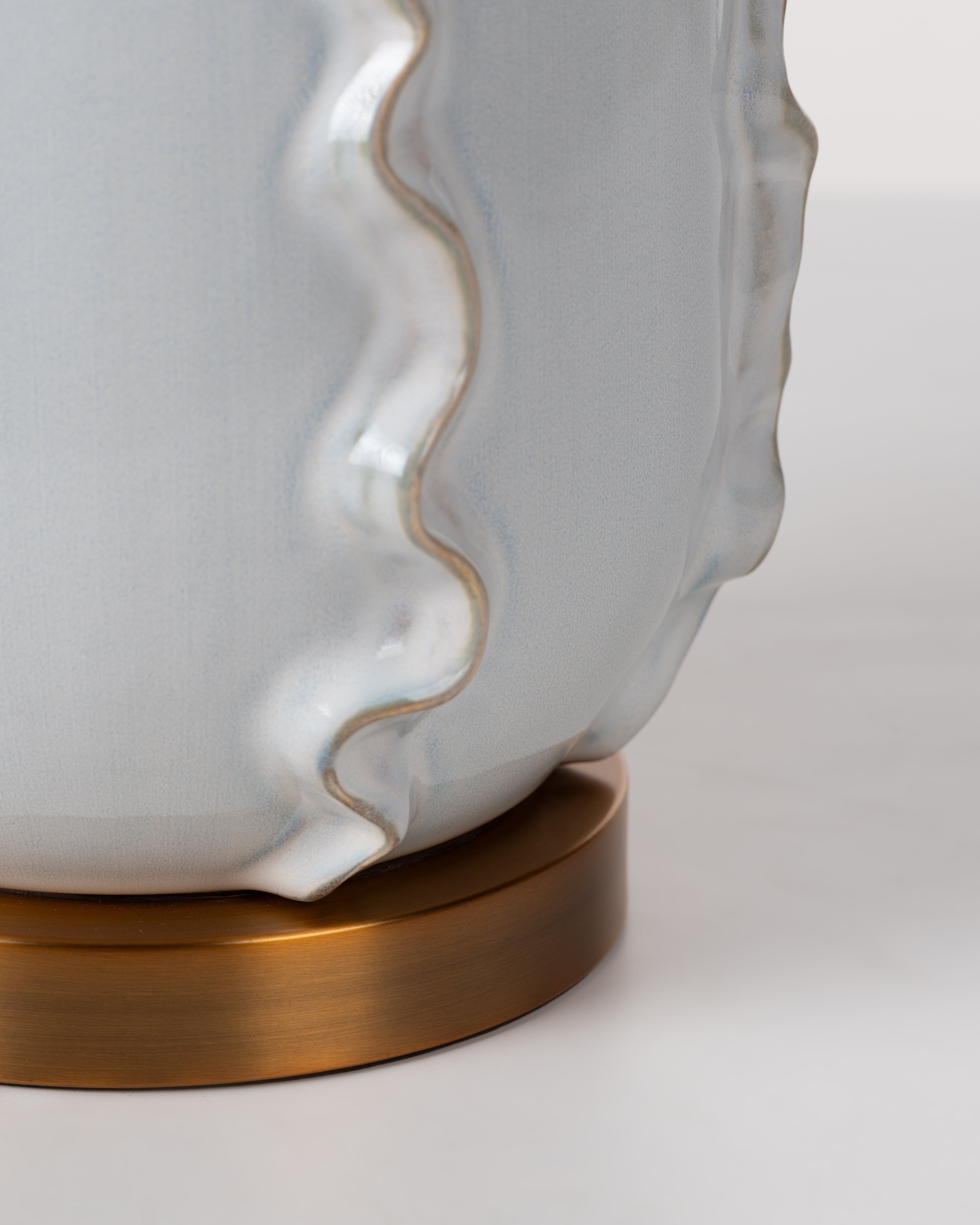 Sereno Lamp