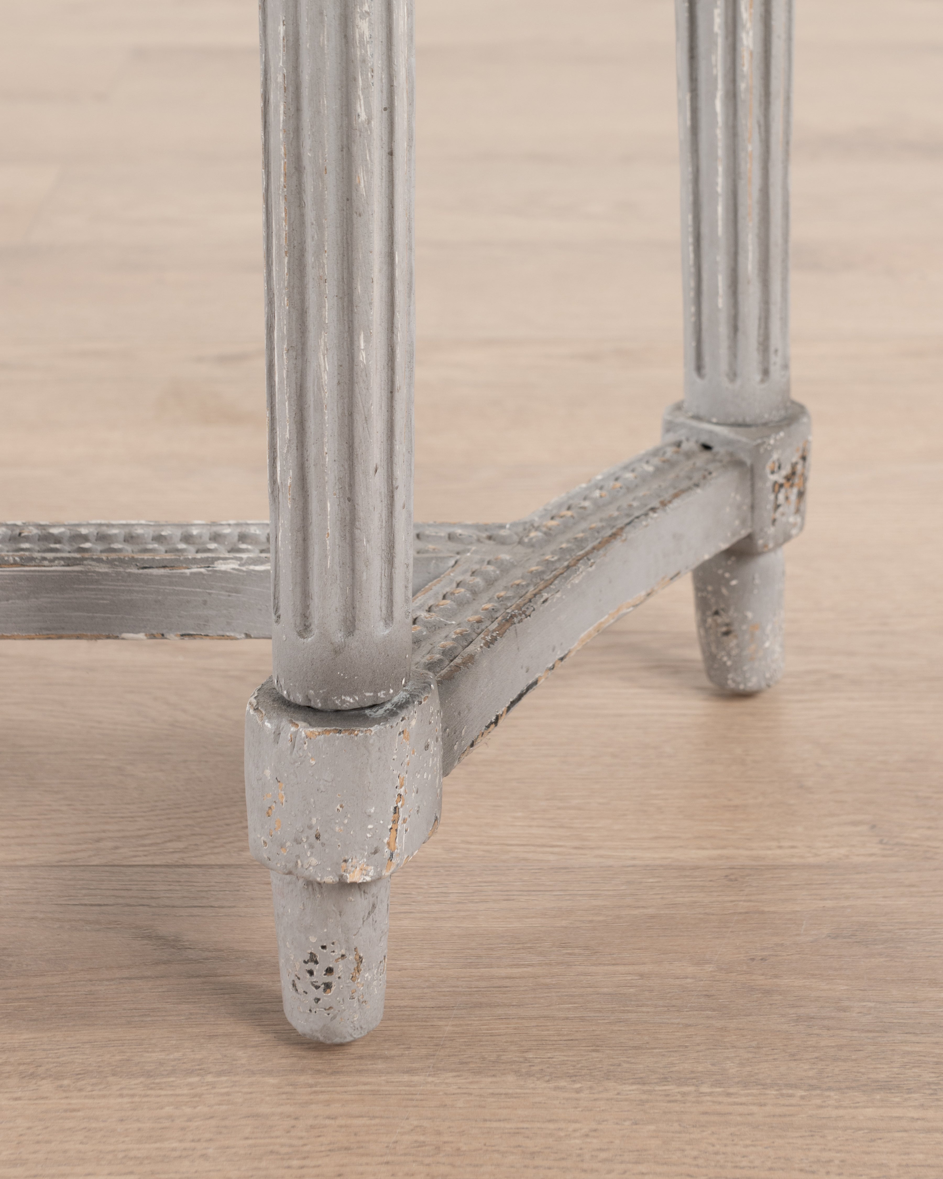 TABLE ENTRANCE AMARILLA GRY
