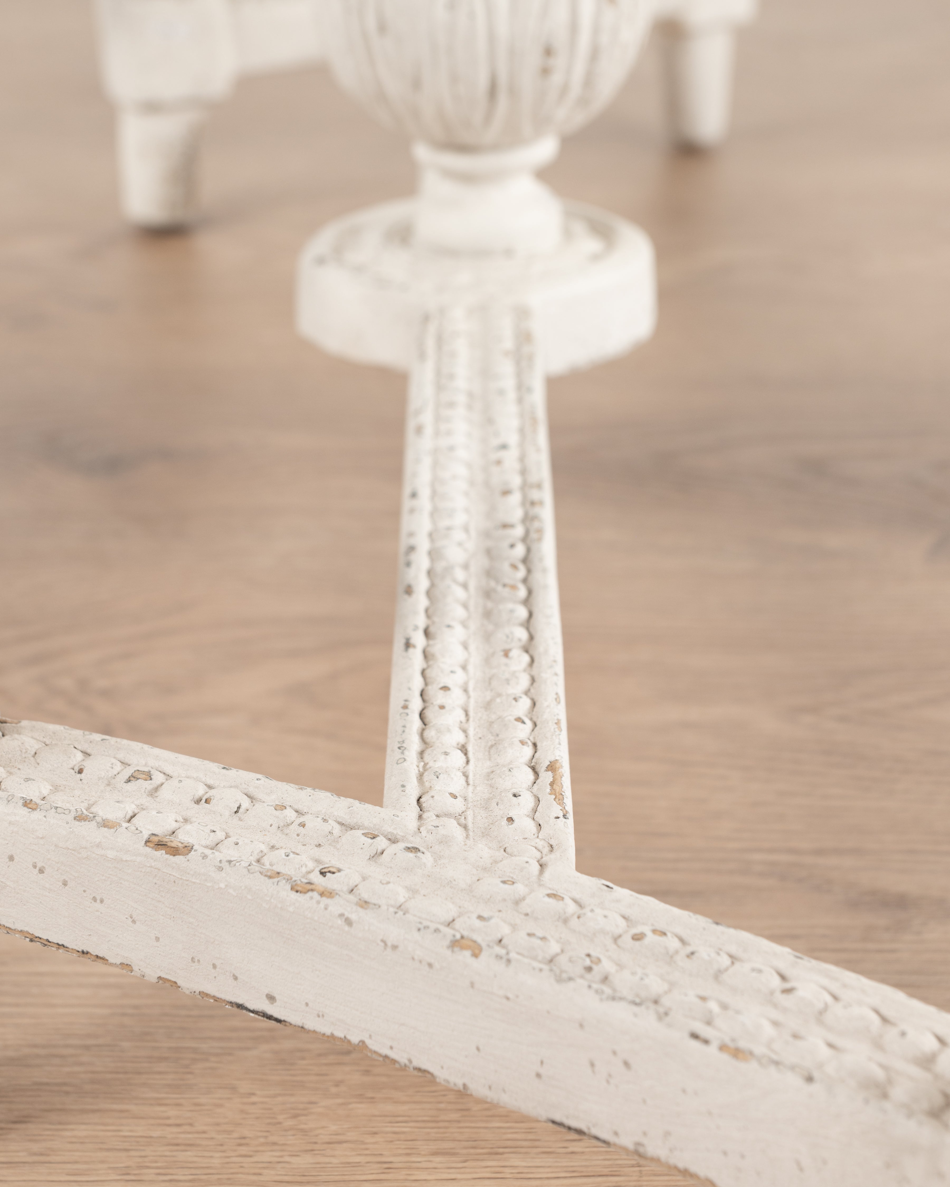 Amarilla Console Table | White