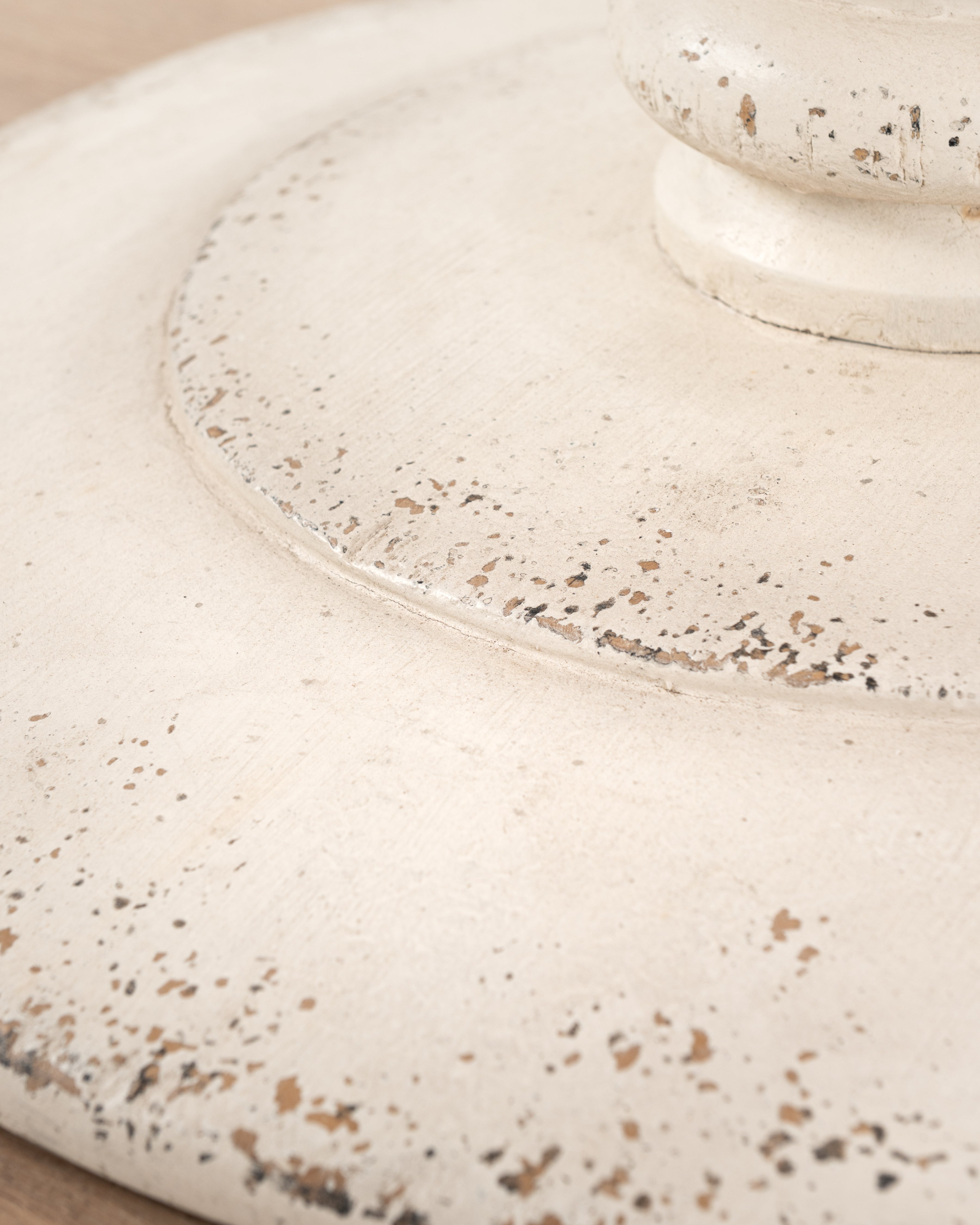 TABLE ROUND ATHENAIS WHT