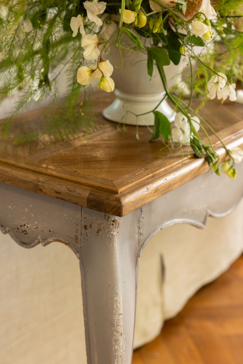 Gibiier Console | Grey