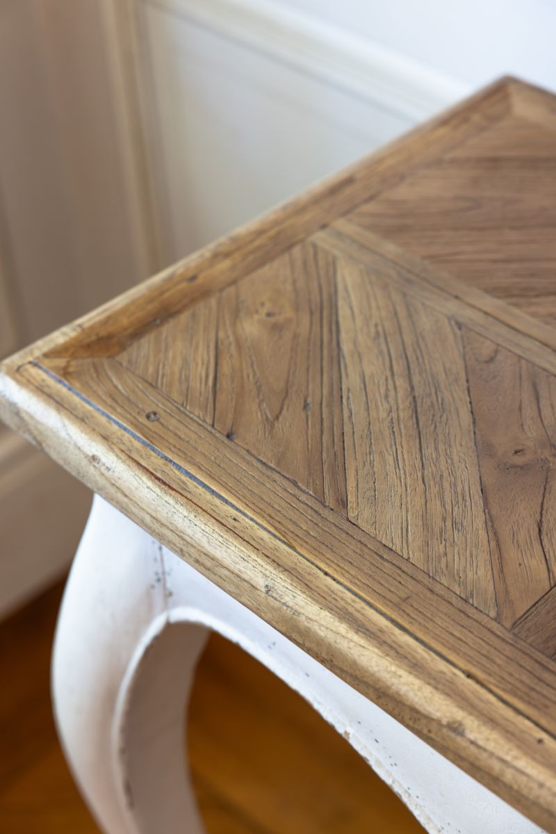 Gibiier Console | White
