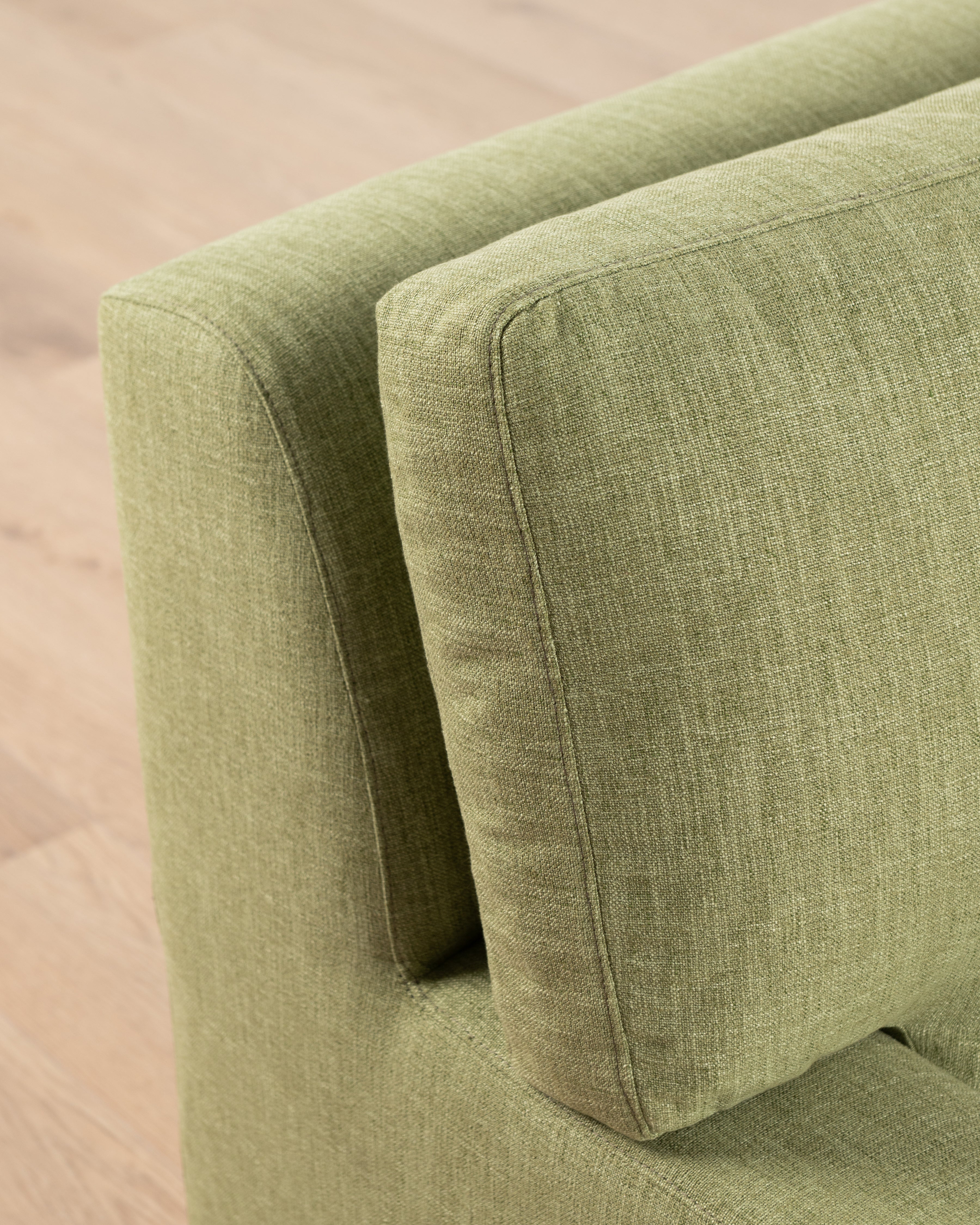 Bramwell 3.5-Seater Sofa | Palm