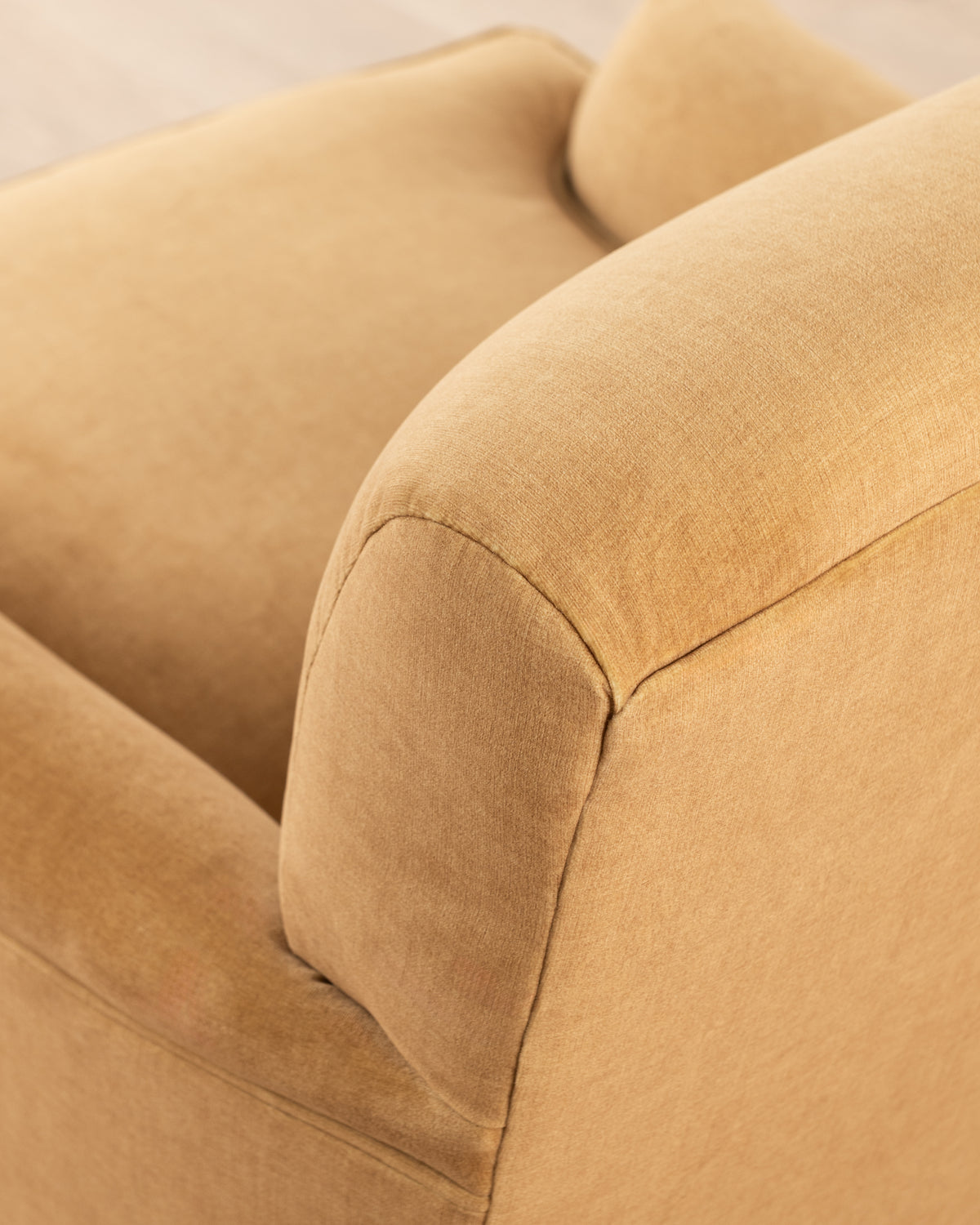 Chelsea Chair | Amber