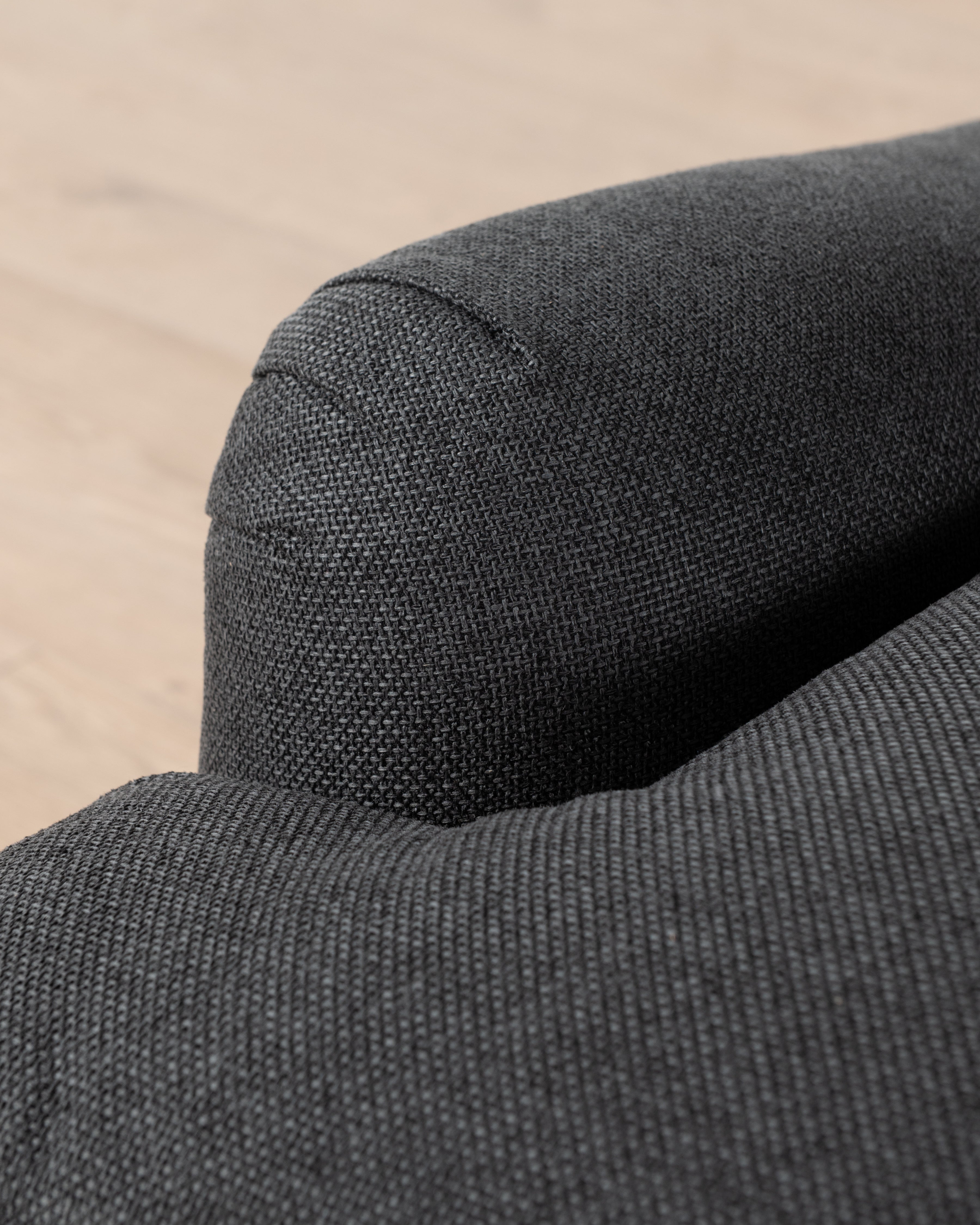 Hampstead 4-seater Sofa | Raven