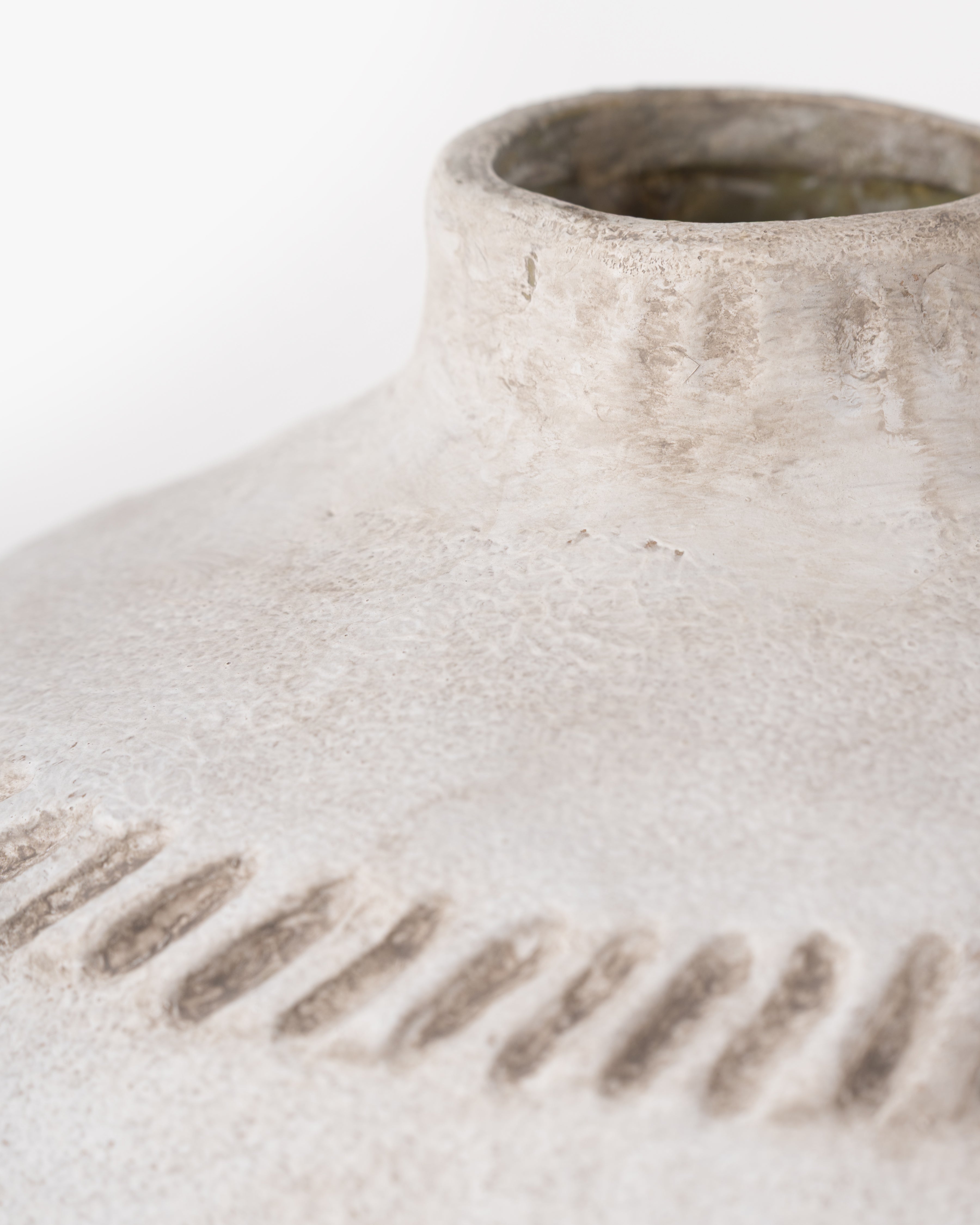 Clay Ridge Urn