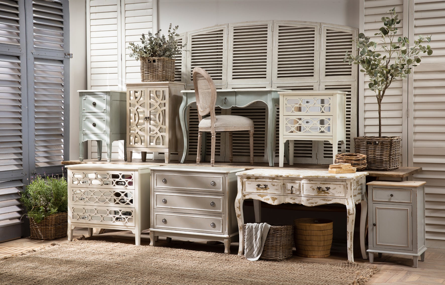 Henri bedside table