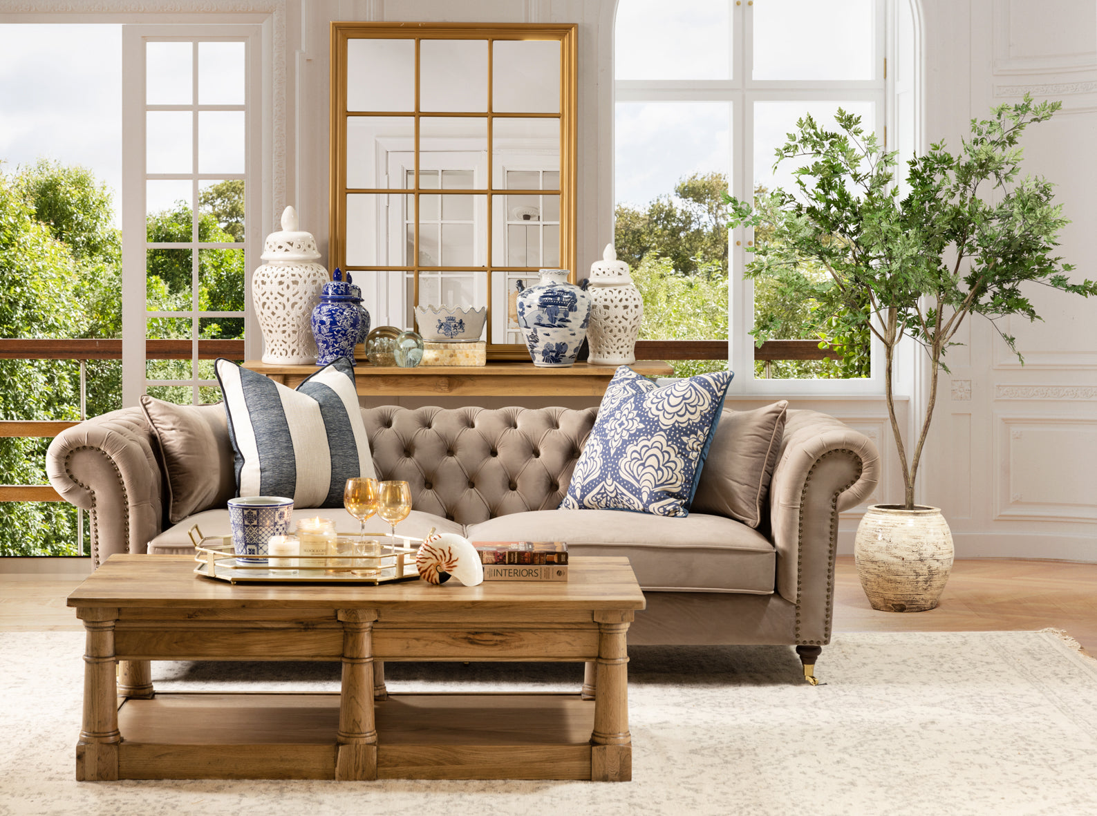 Luxe Duchess Sofa | Champagne