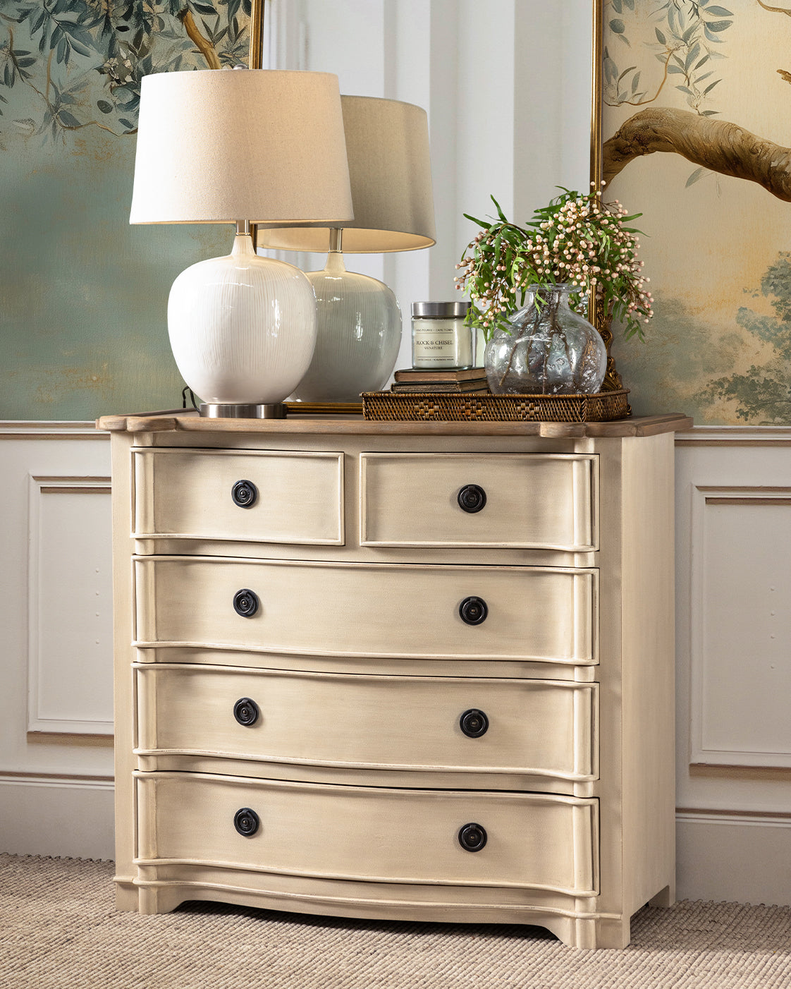 Napoleon Chest | White