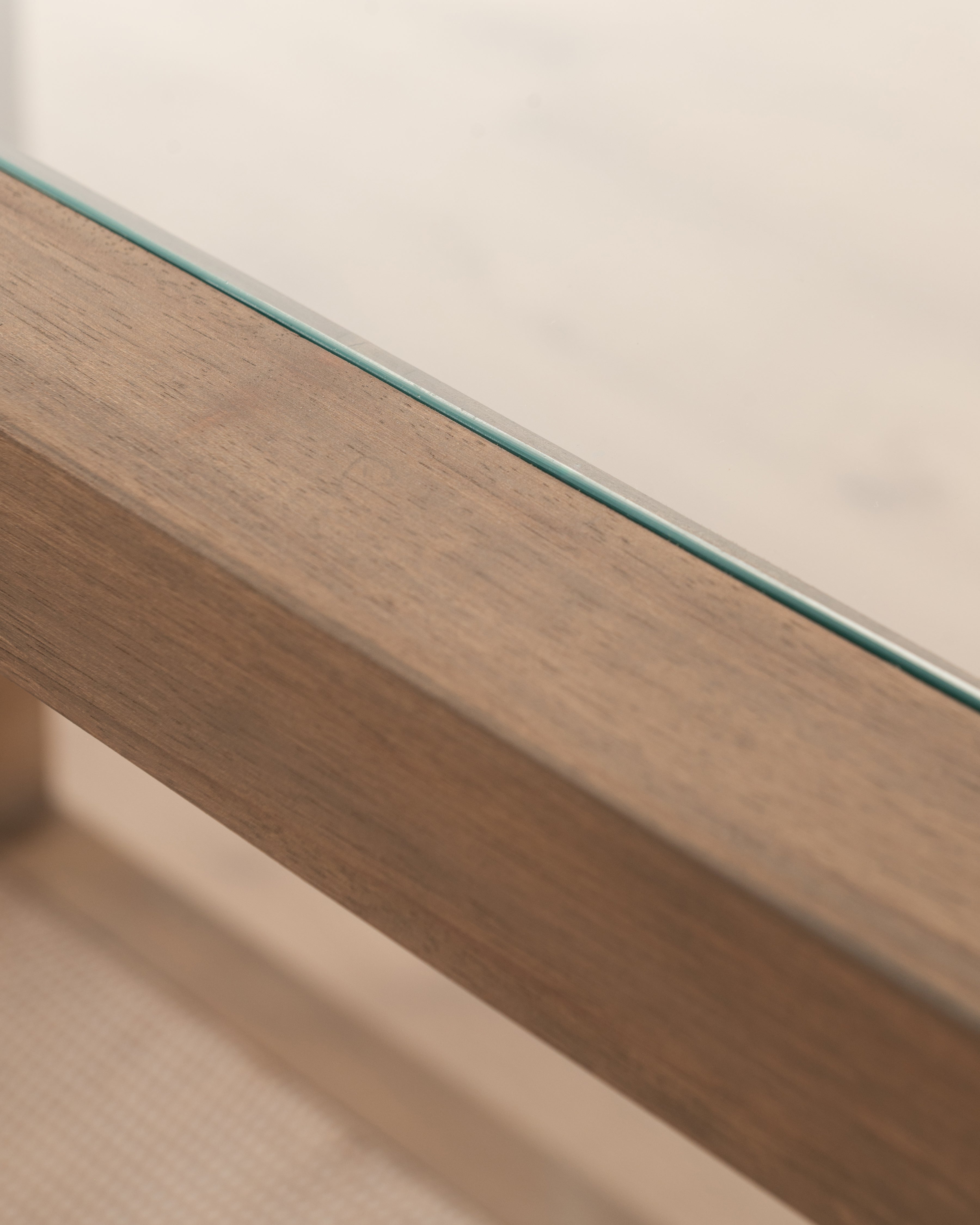Lucca Halfmoon Console
