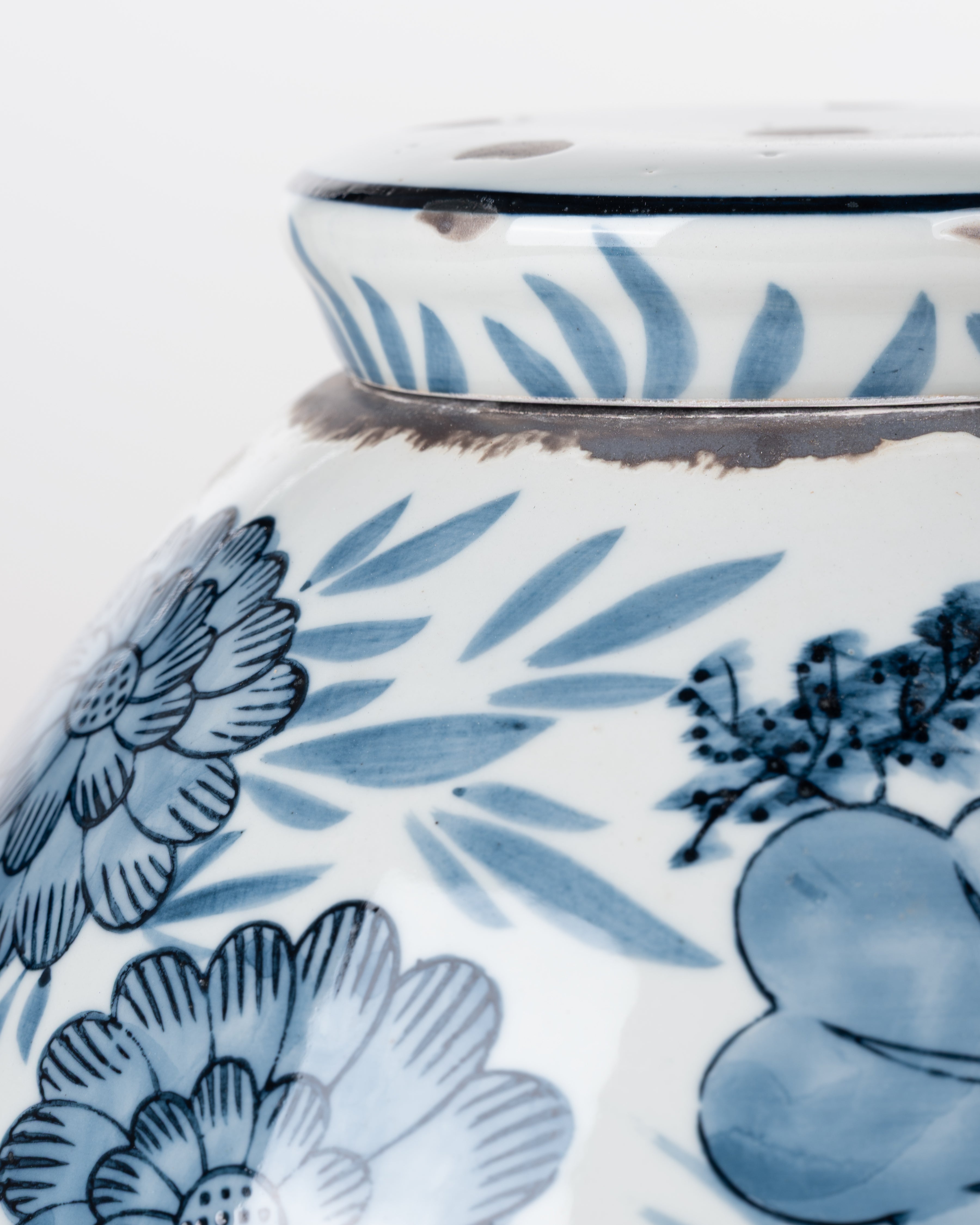 JAR LID FAT WHT/BLU