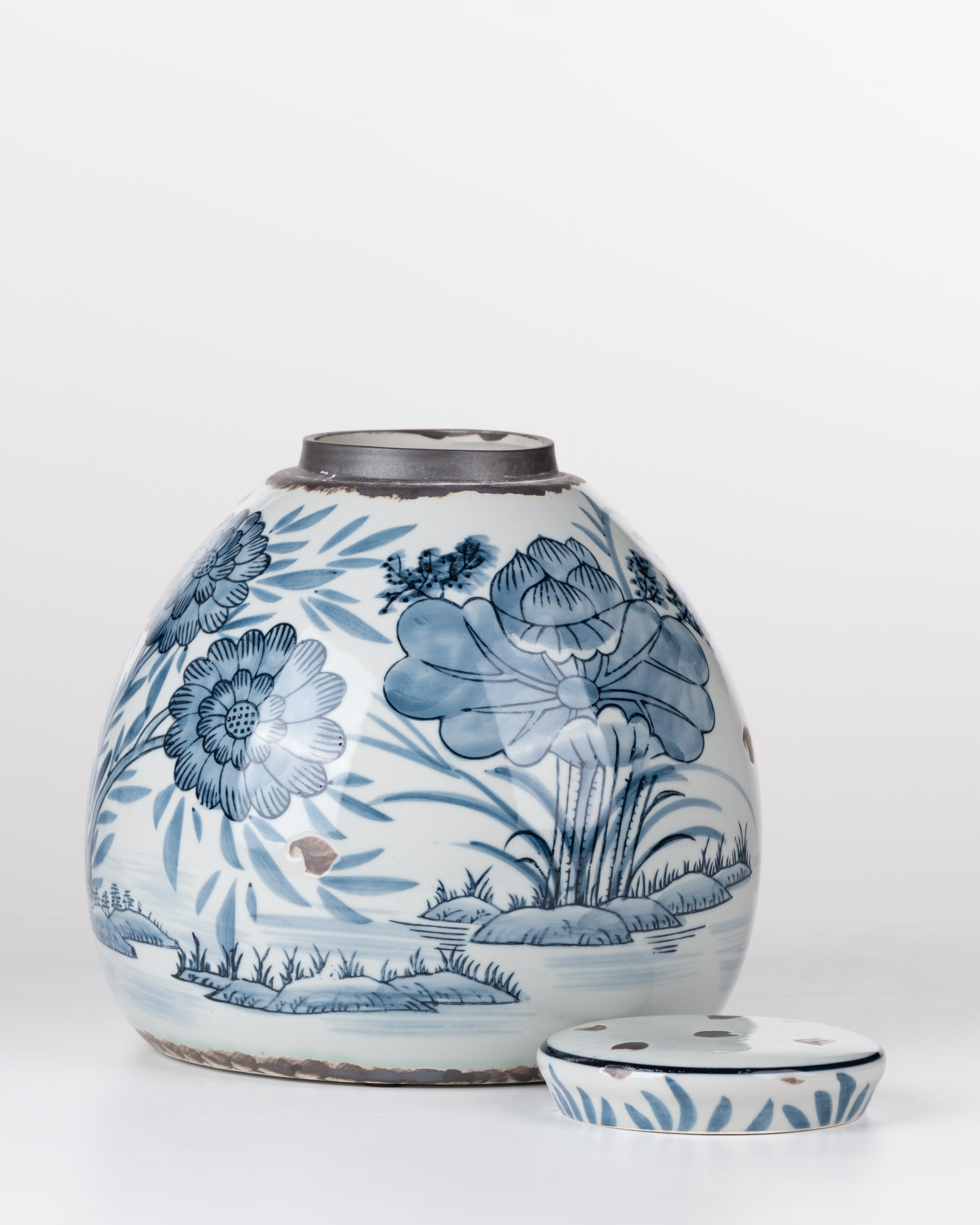 JAR LID FAT WHT/BLU