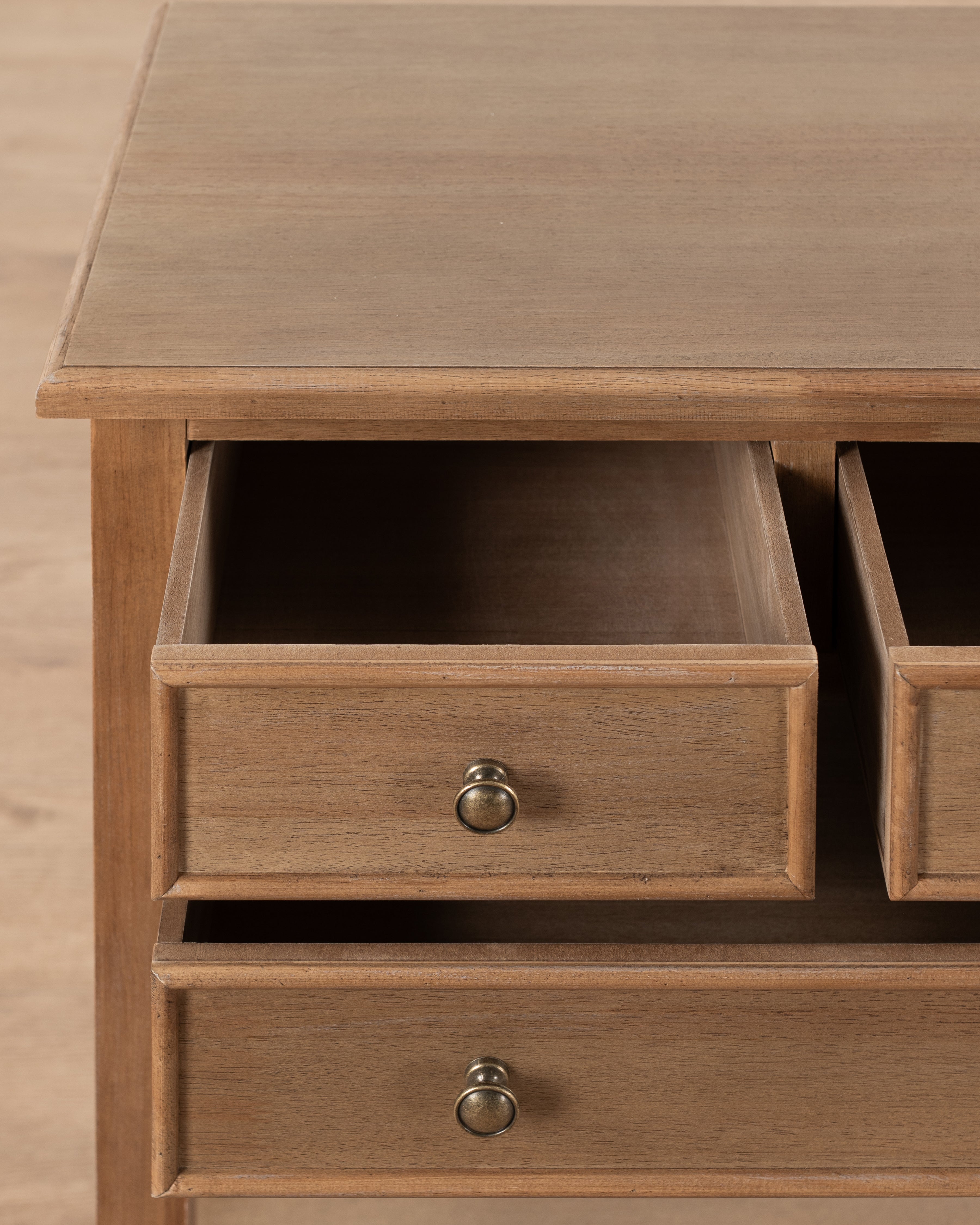 Karusa Bedside Table | 3 Drawer