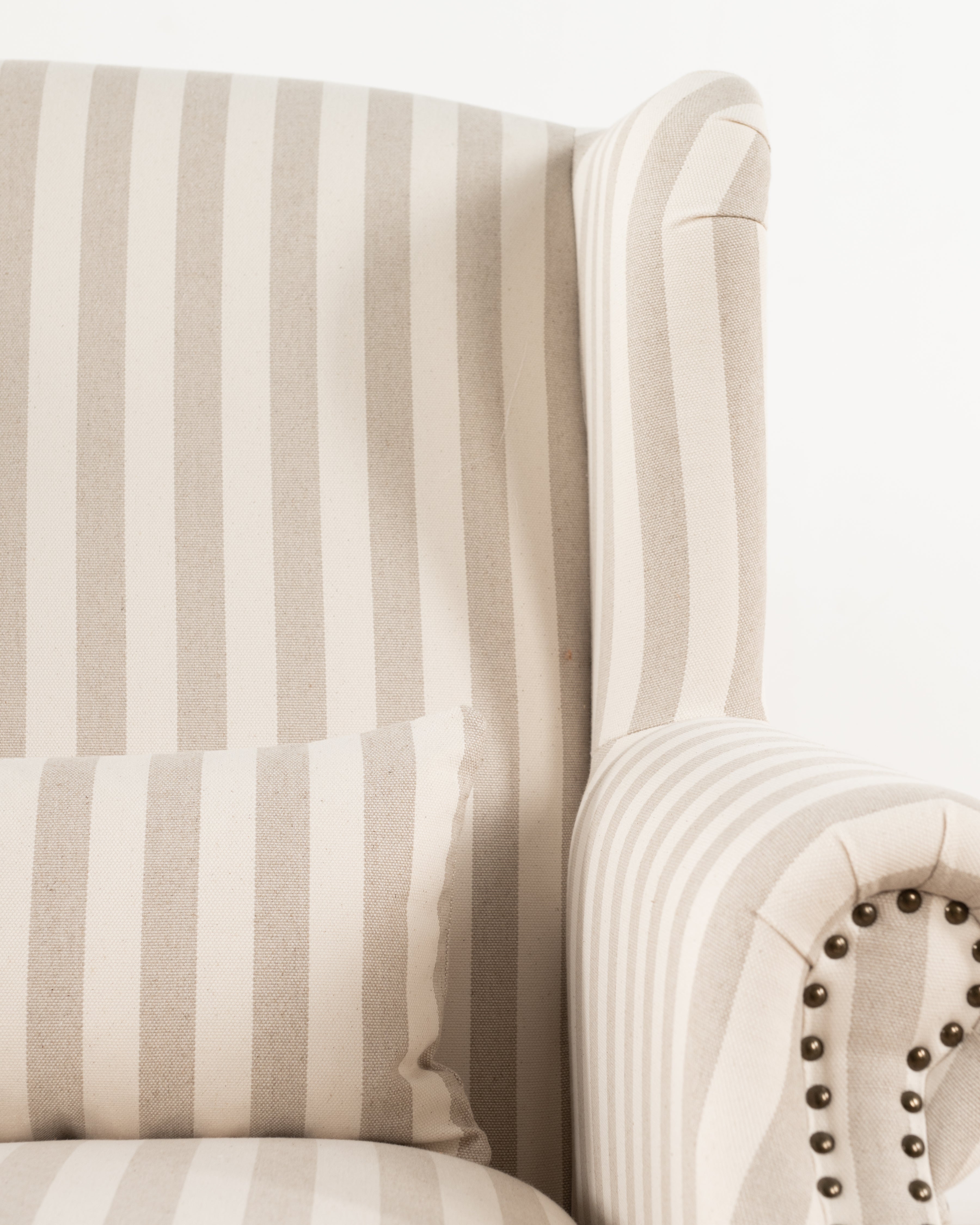 Lille Loveseat | Cream Stripe