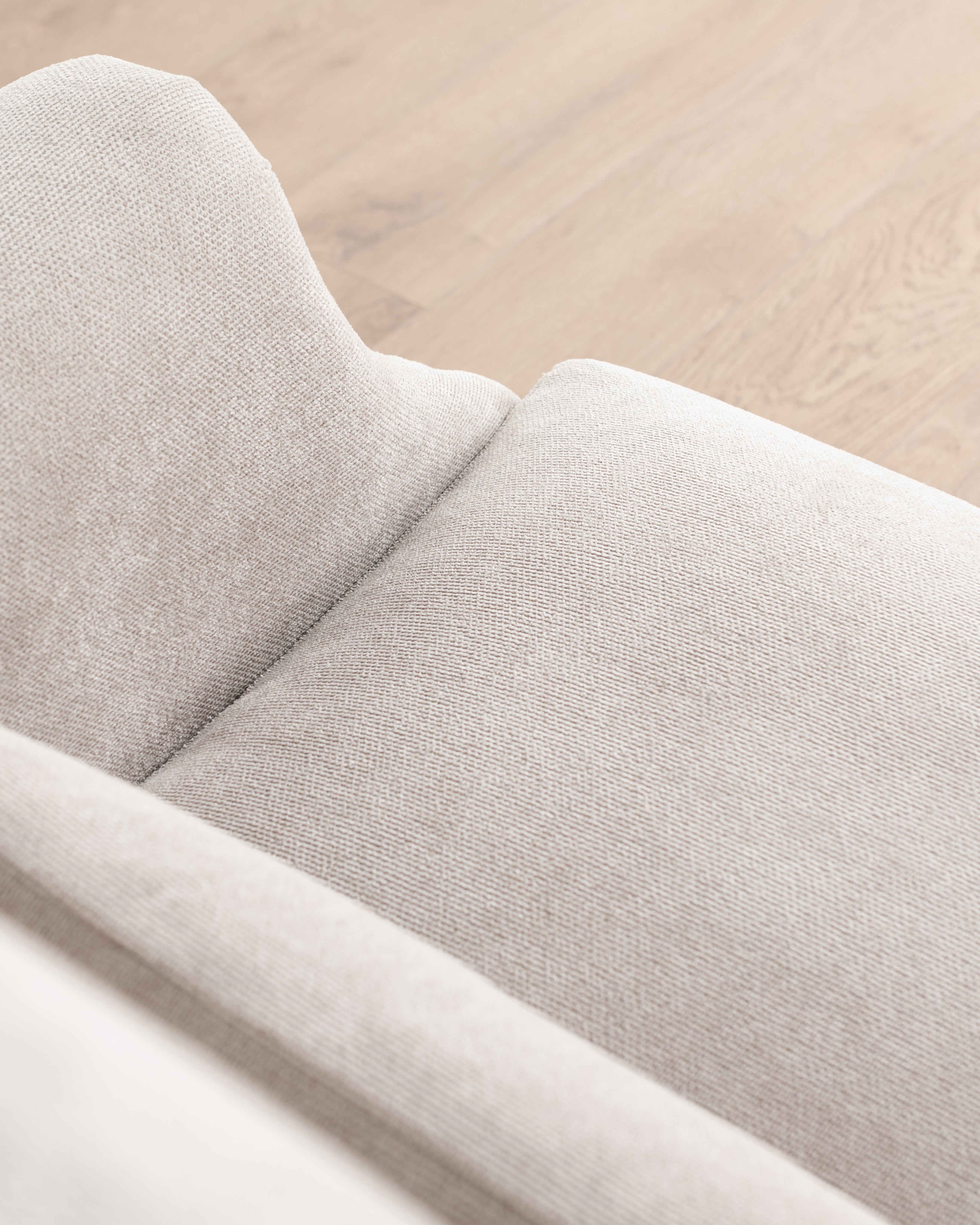 Lille Loveseat | Stone