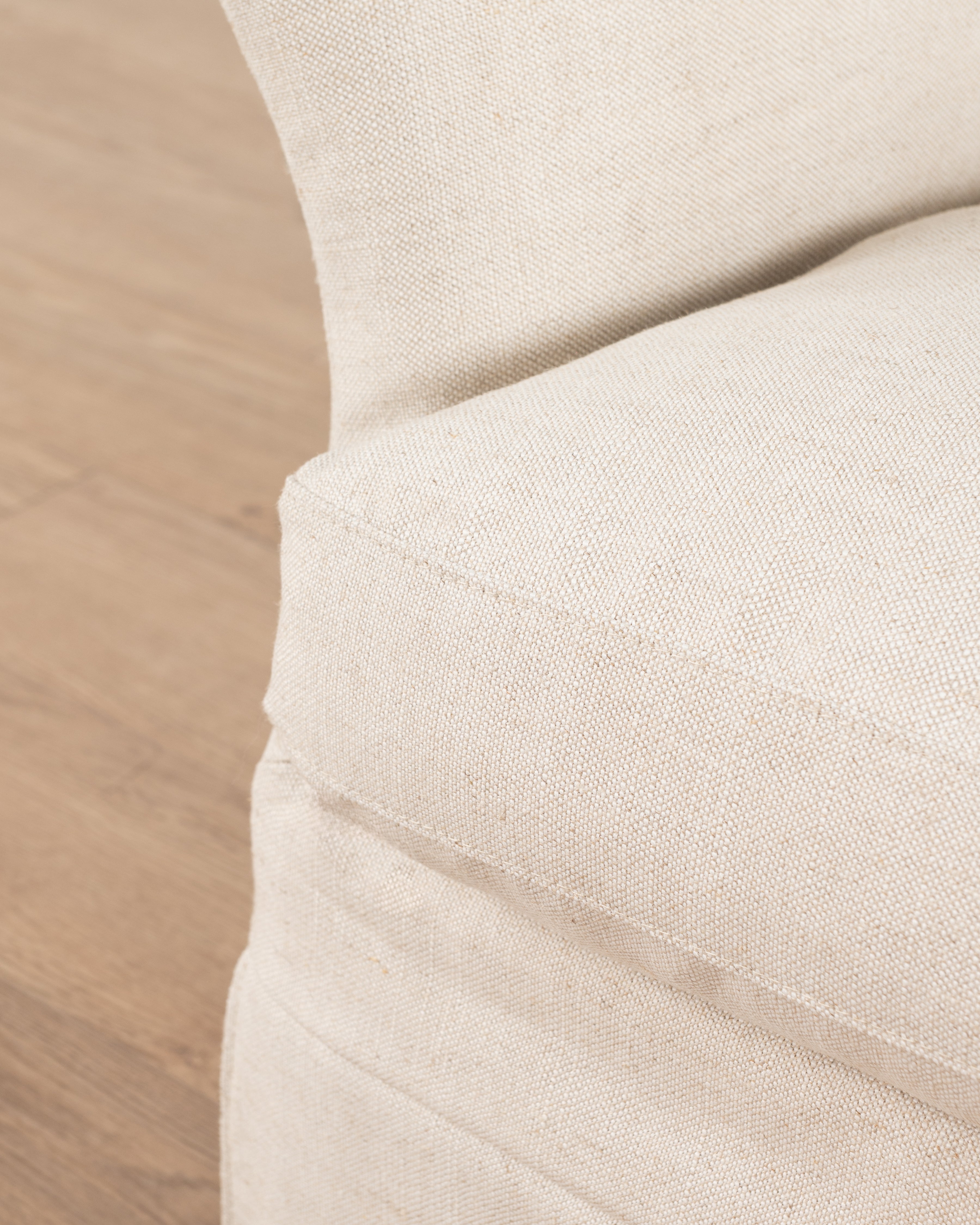 Lyon tub chair