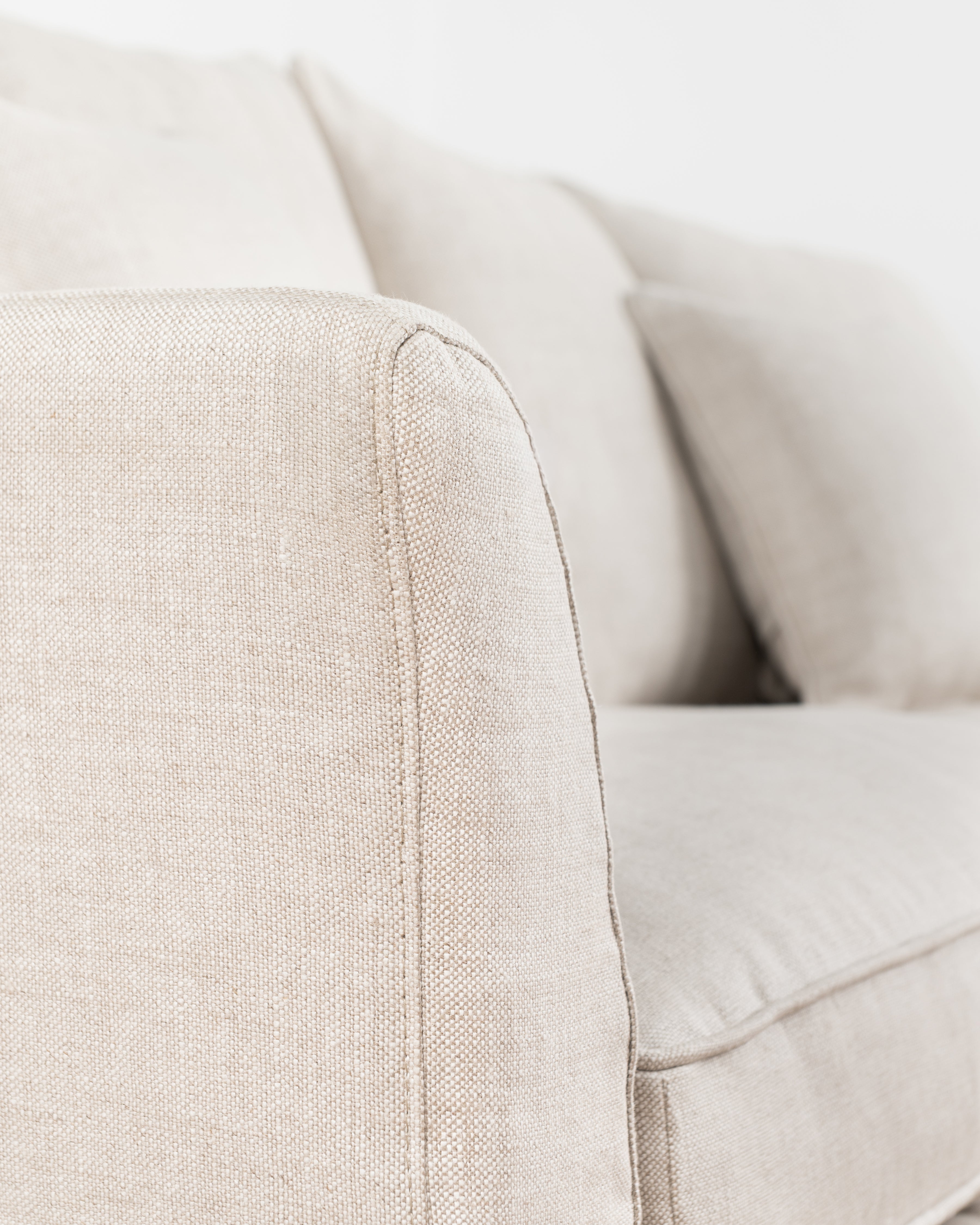 Lisboa 2.5-Seater Sofa