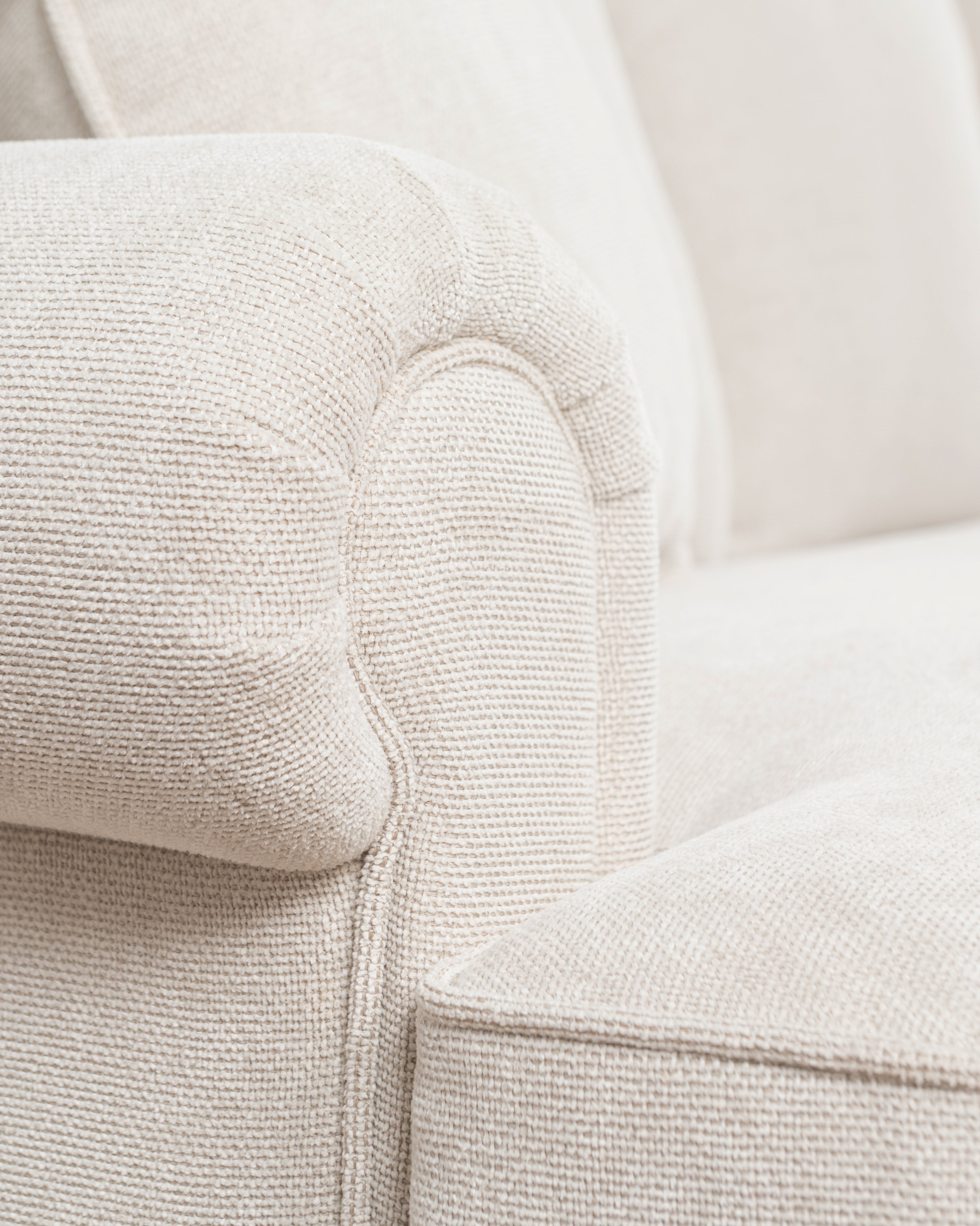 Lucerne 4-Seater Signature Sofa | Cream