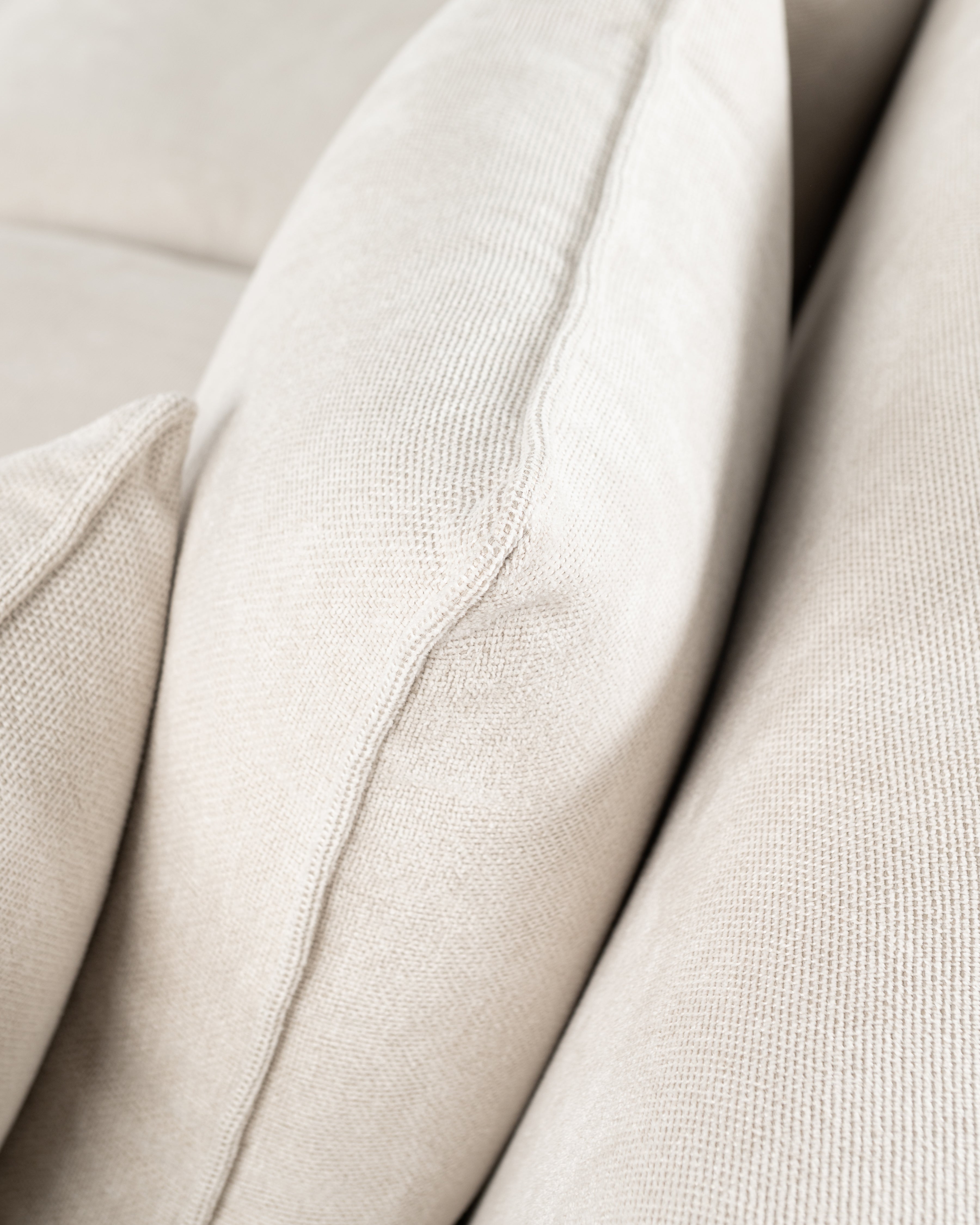 Lucerne 4-Seater Signature Sofa | Cream