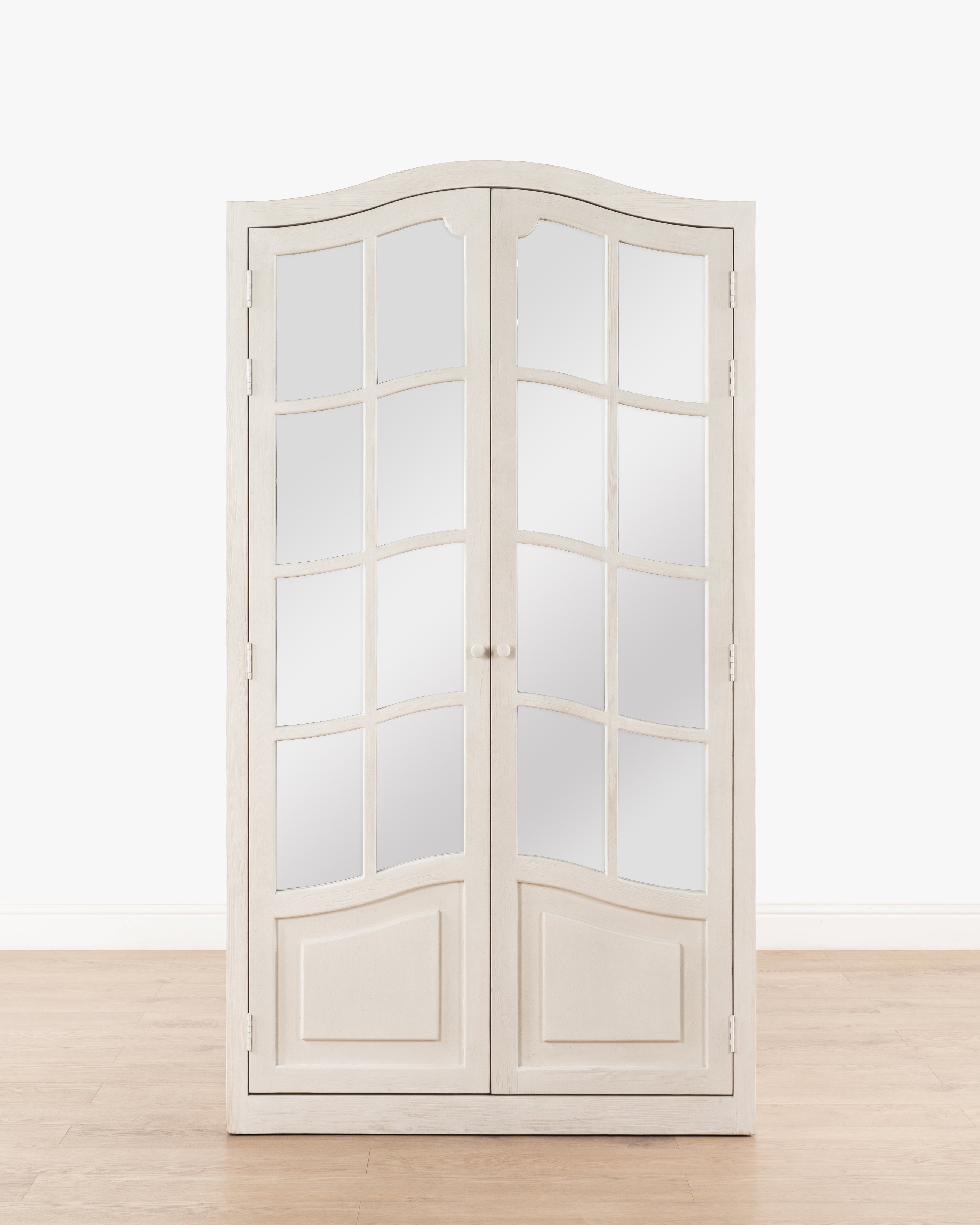 Avallon Armoire