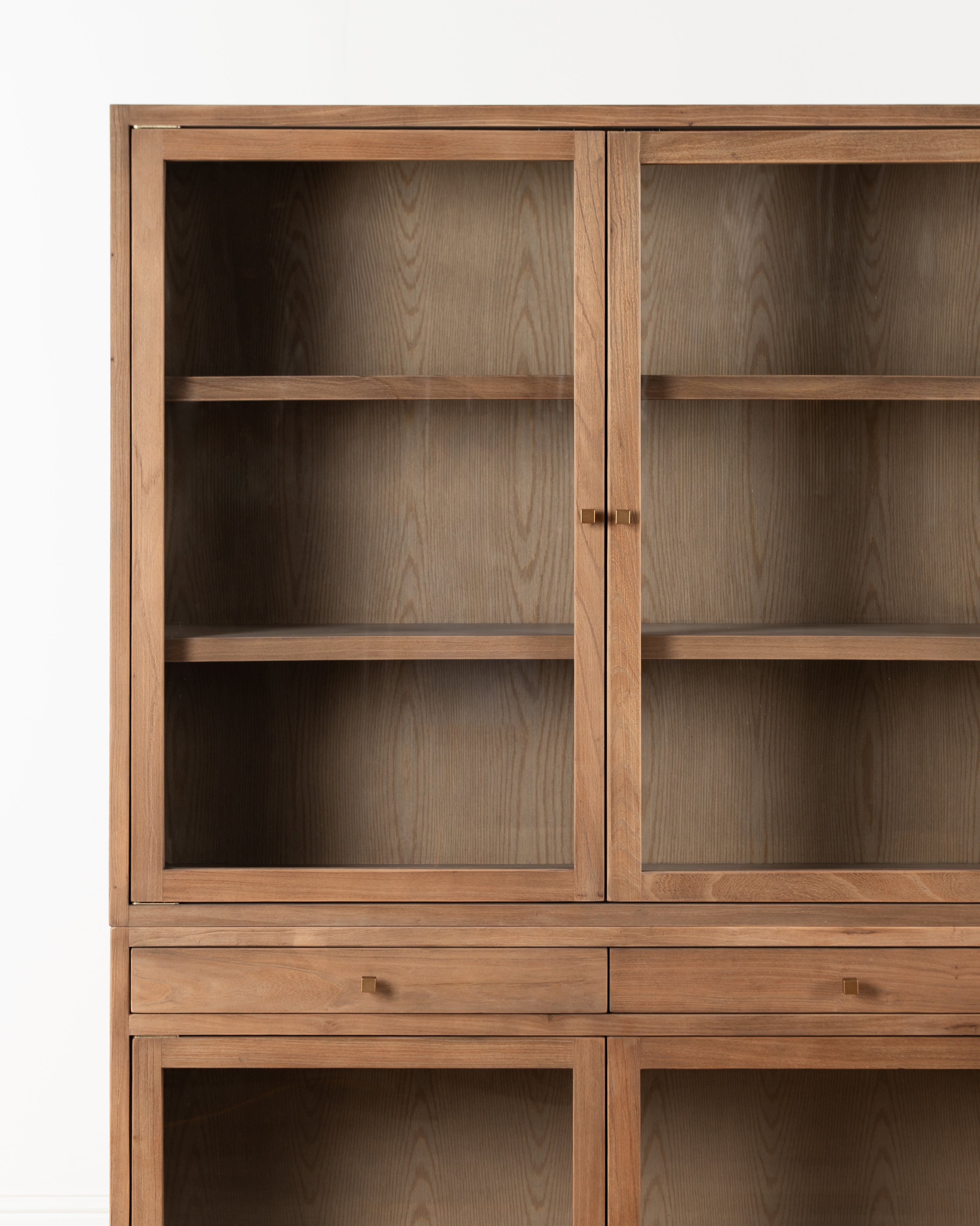 Savona Display cabinet