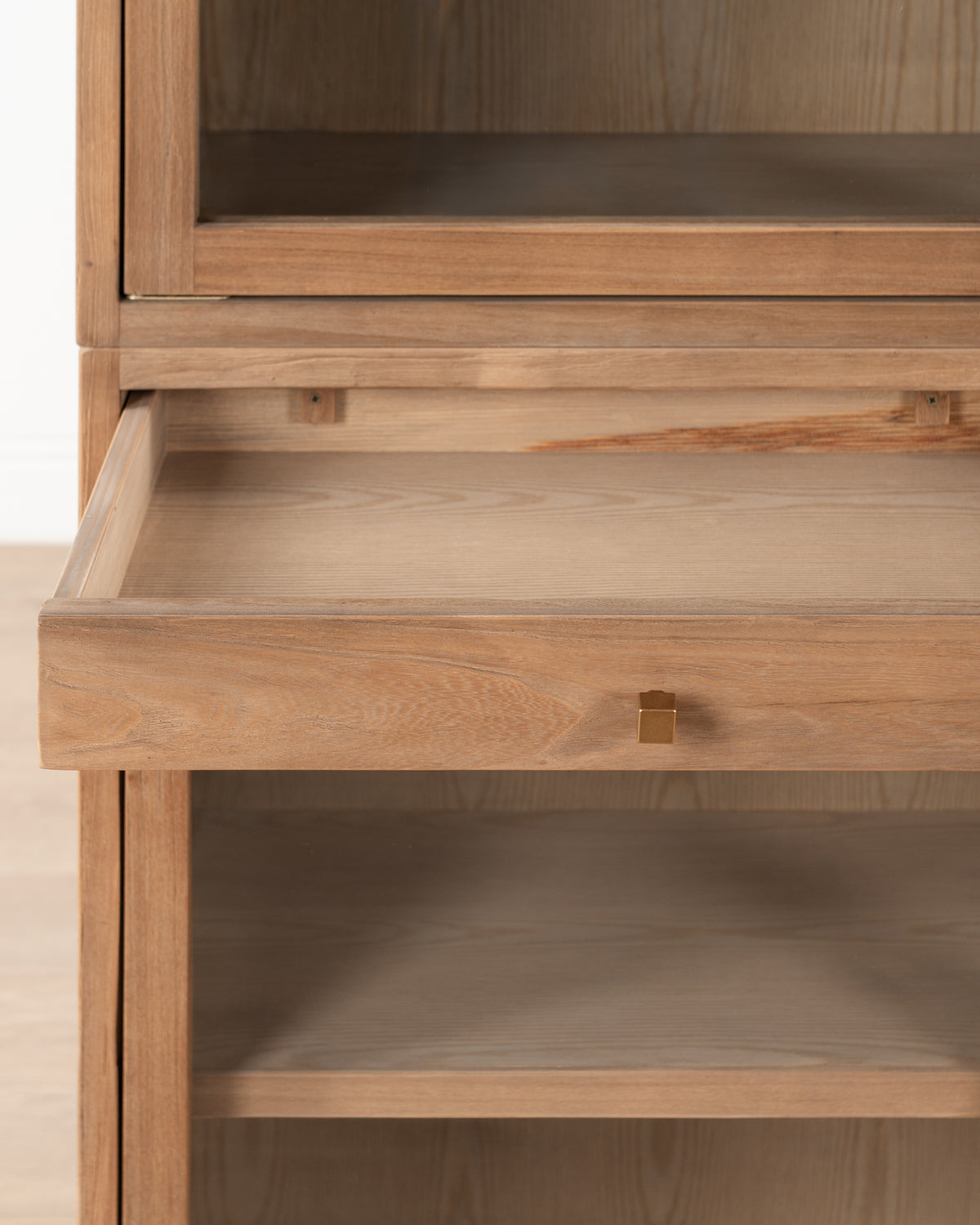 Savona Display cabinet