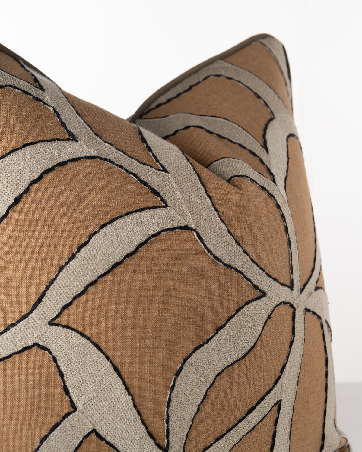 Canyon Nutshell Cushion