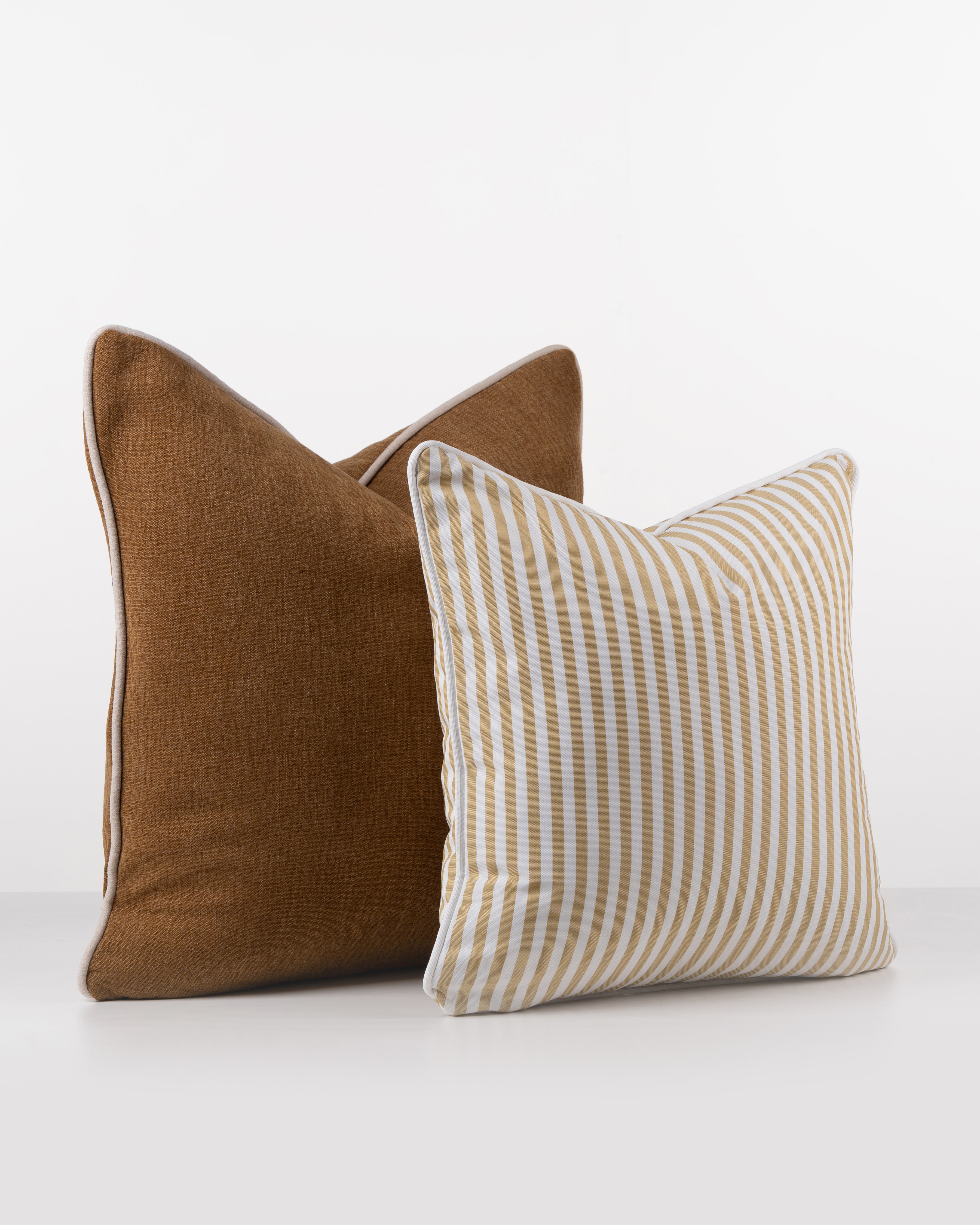 St Denis Cushion | Tropic