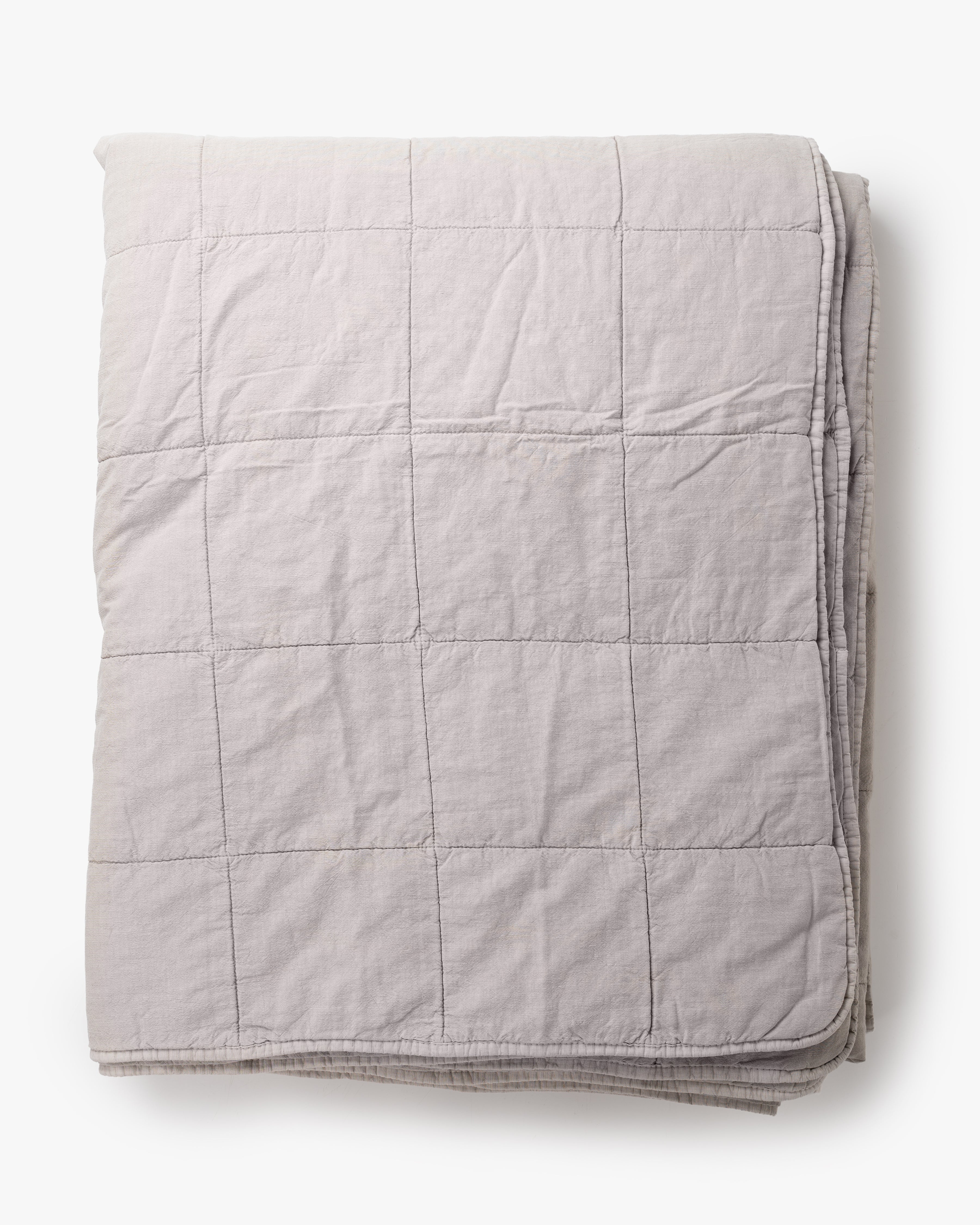 Grid Stitch Bamboo Quilt | Oyster