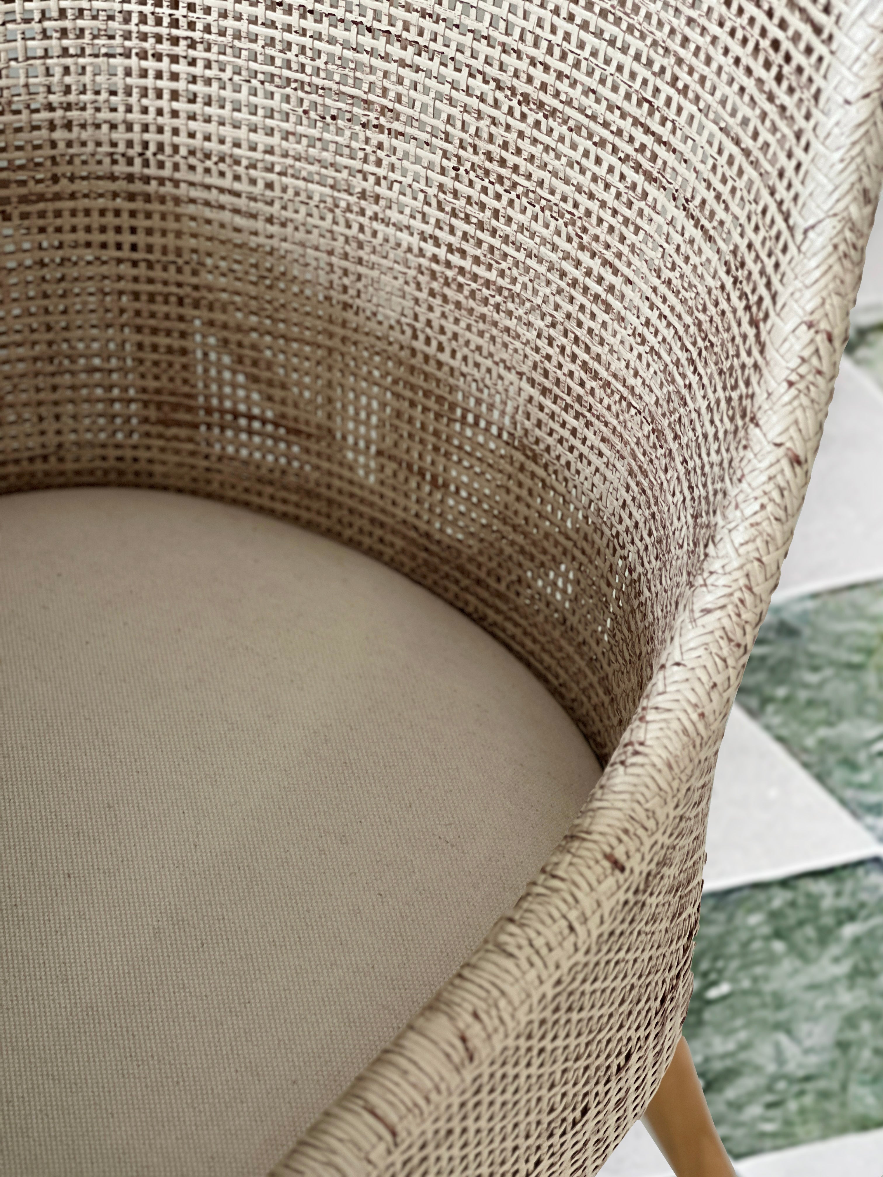 Uluwathu Dining Chair | White