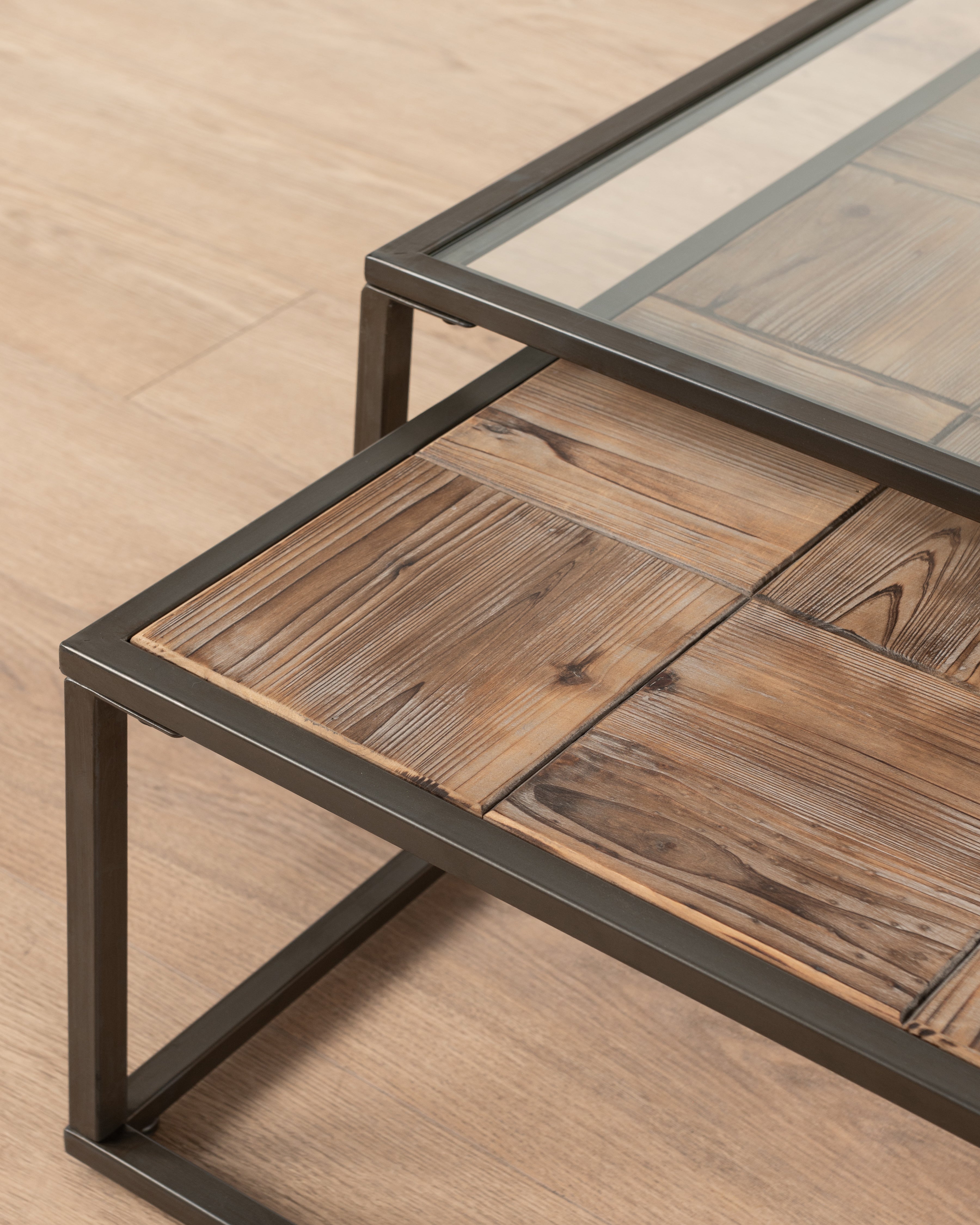 Tambo Coffee table set