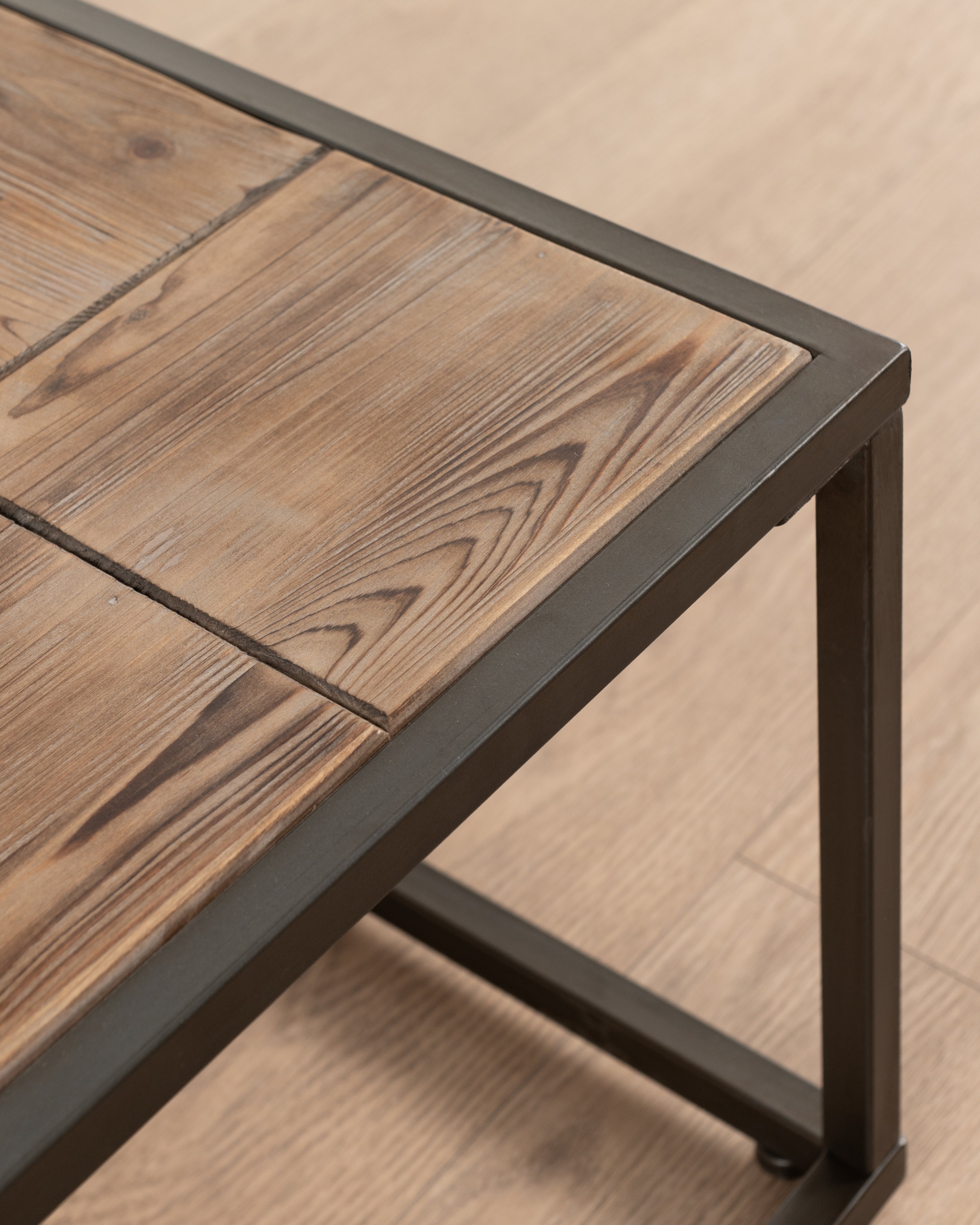 Tambo Coffee table set