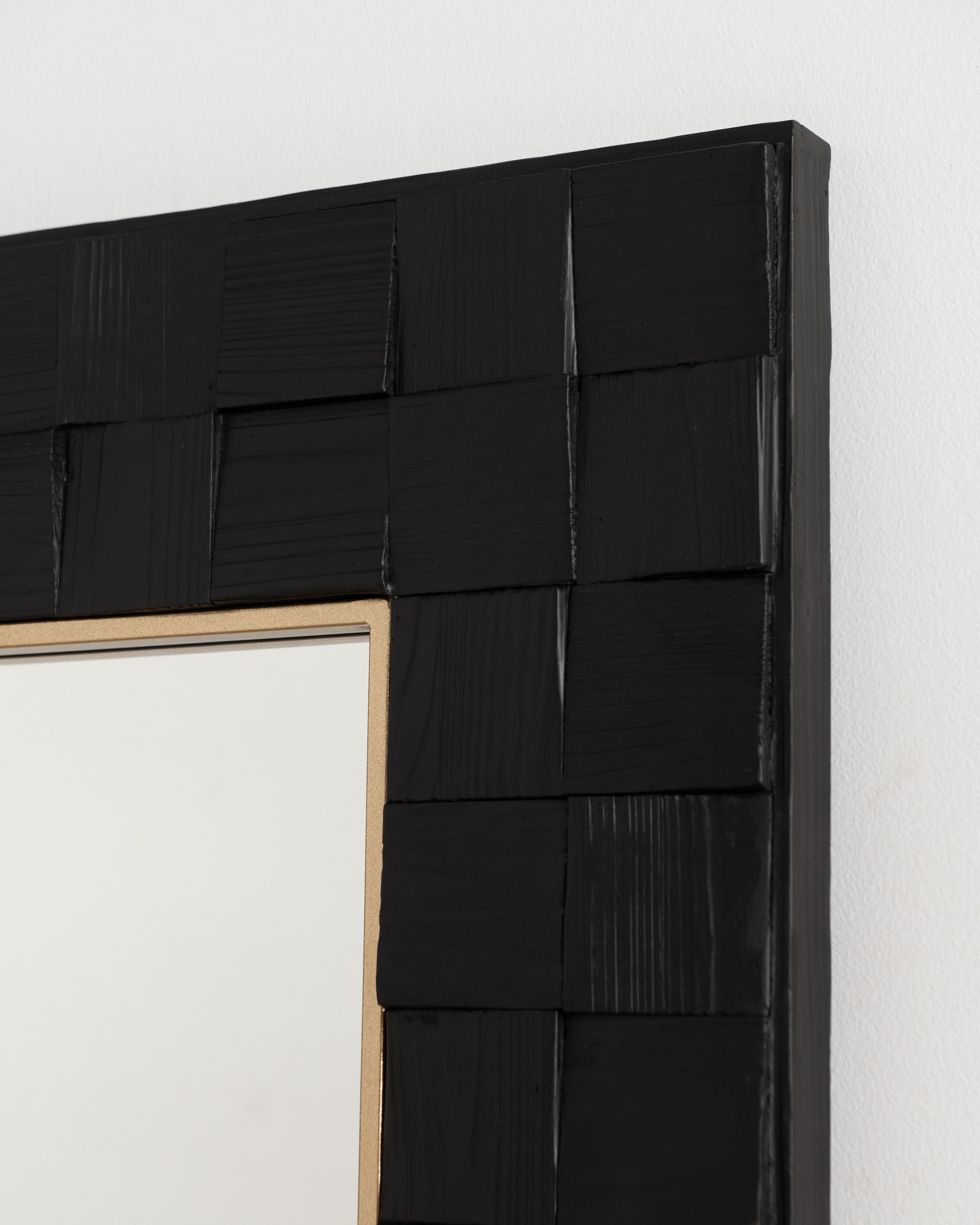 Obsidian Mirror