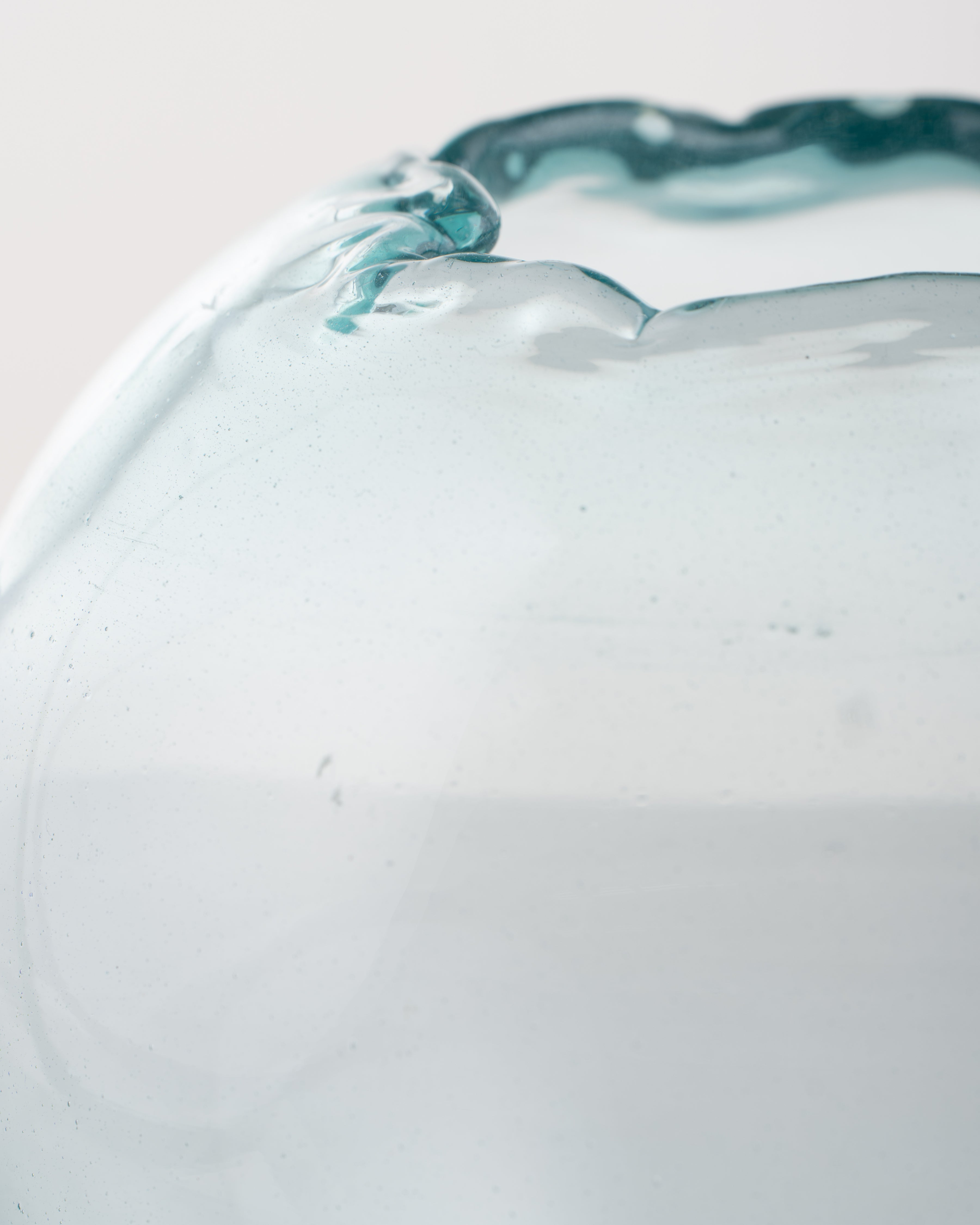 Ripple Edge Glass Vase | Large