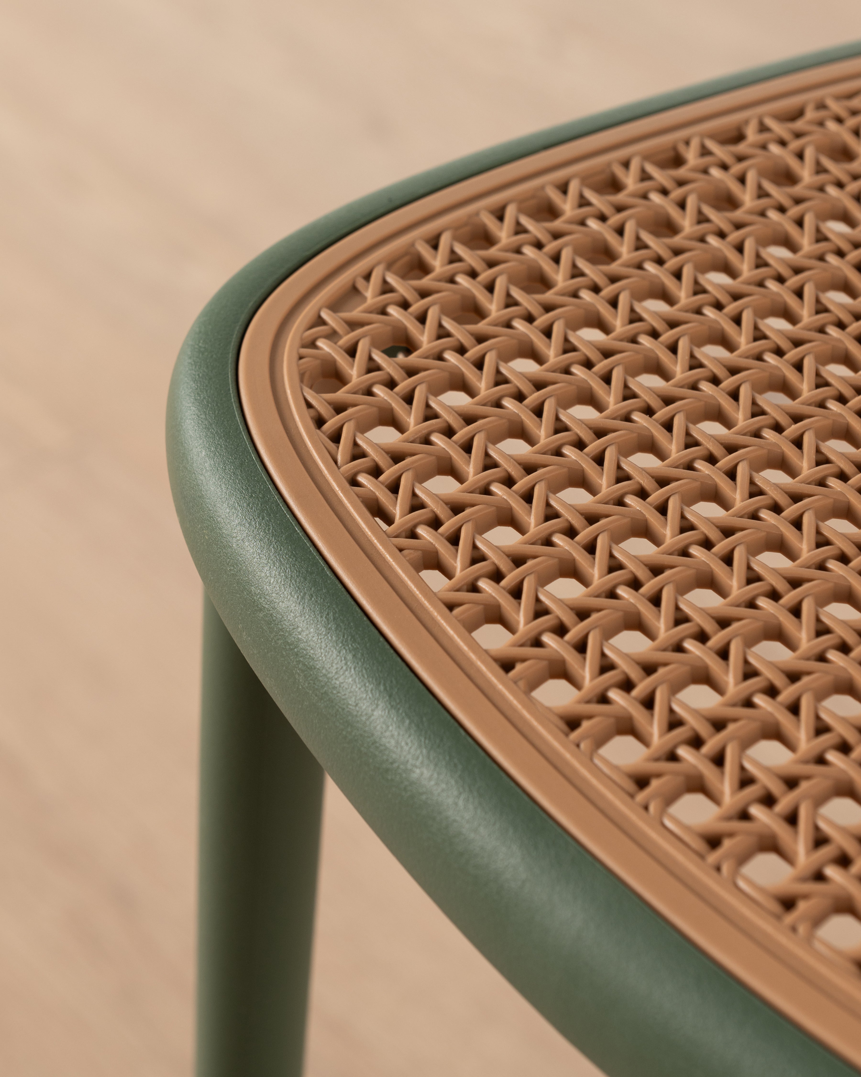 Al fresco Luca Bar Chair | Green