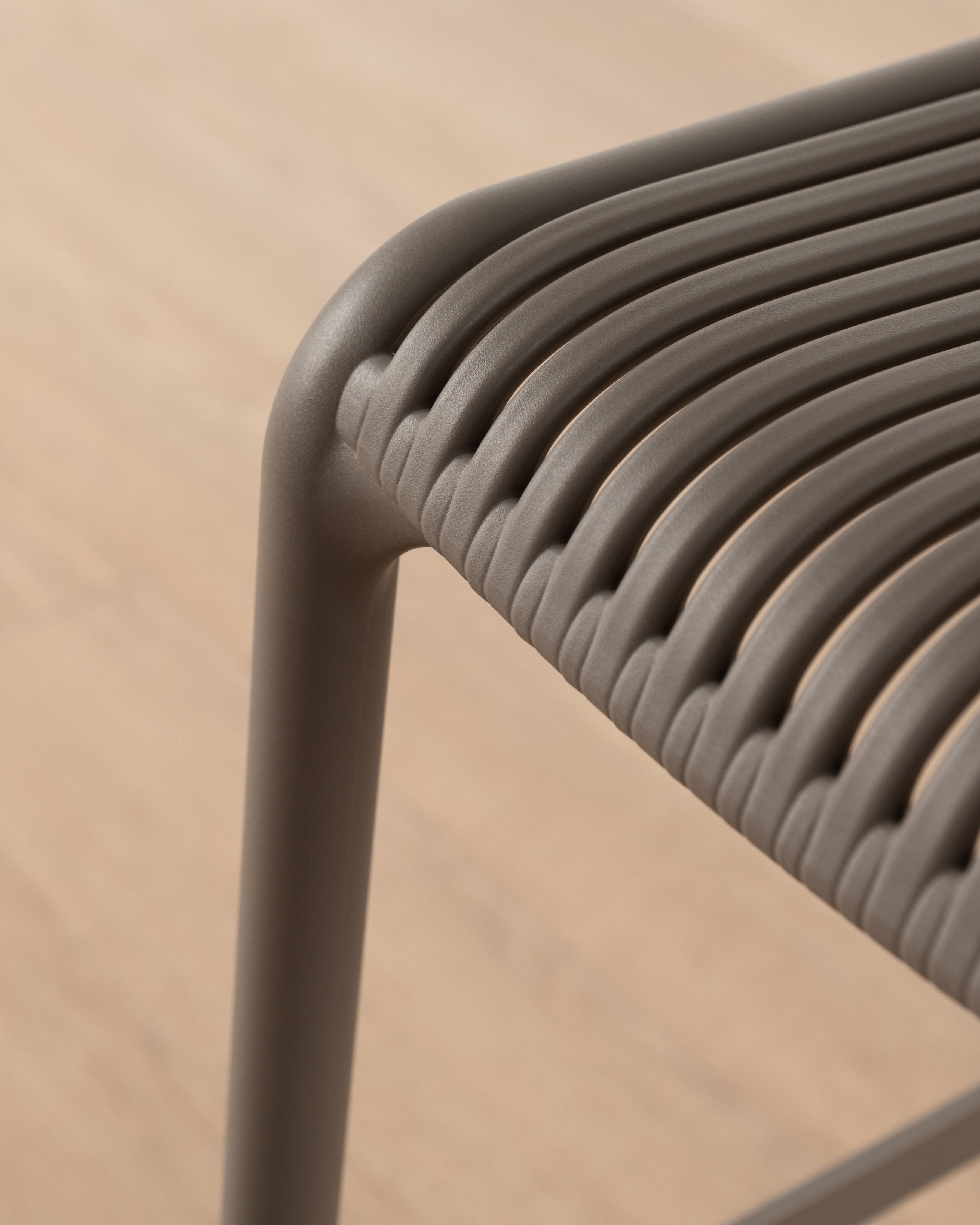 Al fresco Bianca Bar Chair | Taupe