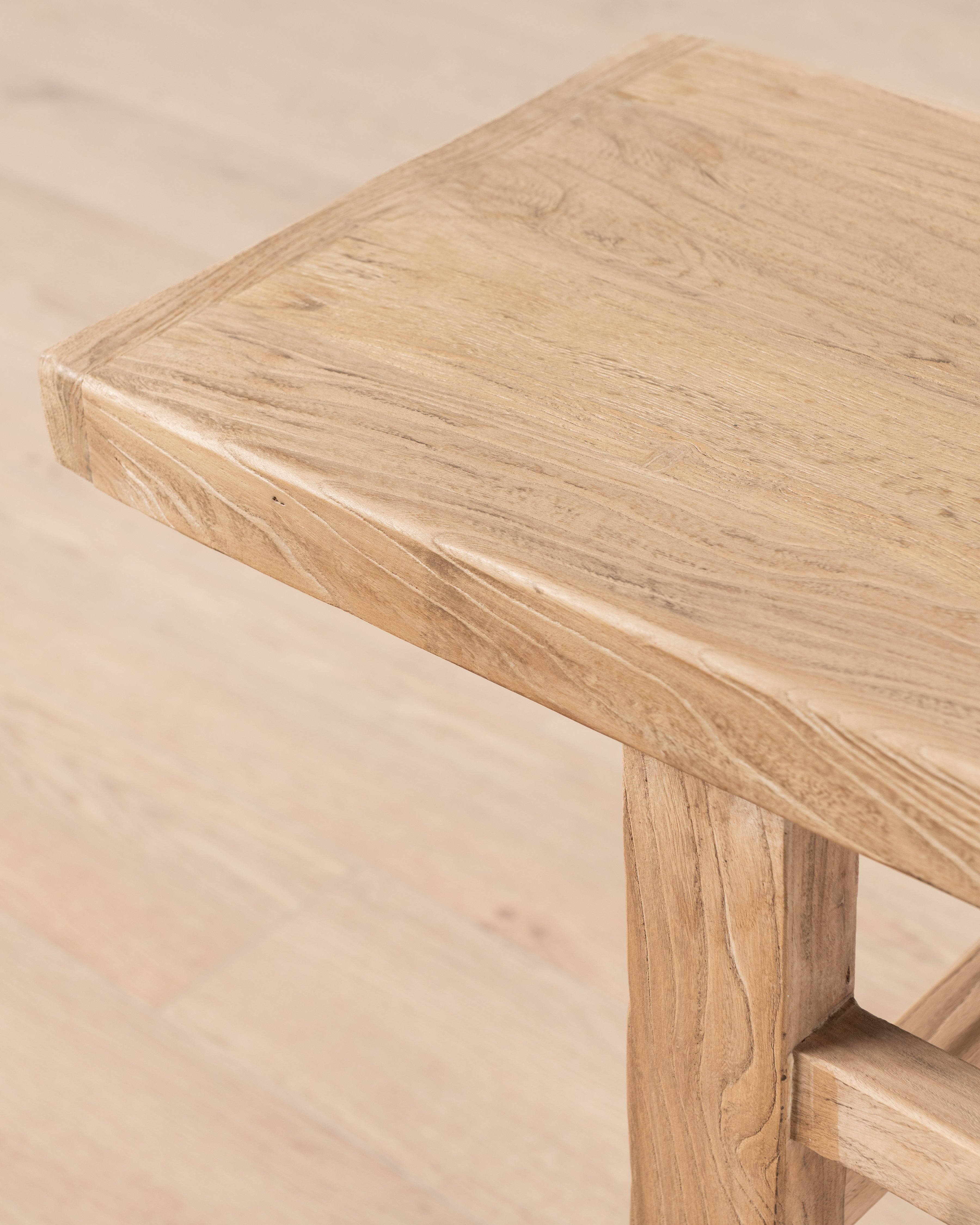 Elmstead Brisa Console Table