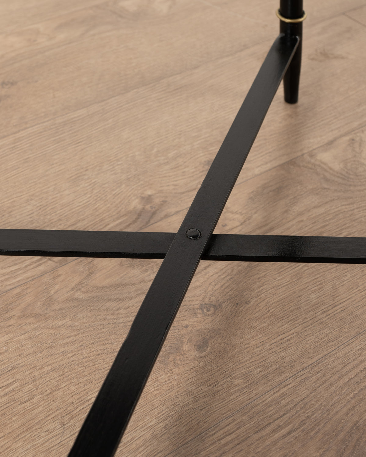 Jardin Noir Round Coffee Table
