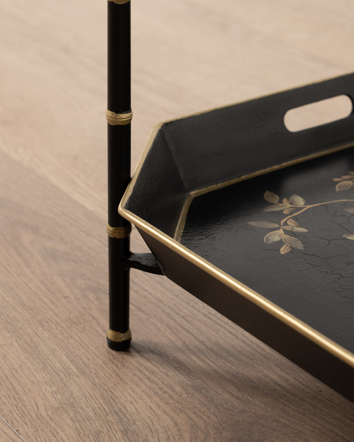 Jardin Noir 2 Tier Tray Table