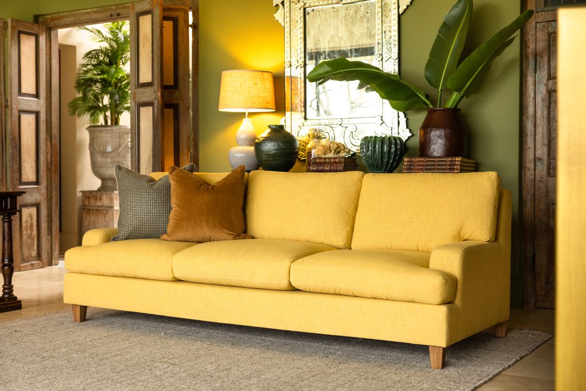 Bramwell 3.5-Seater Sofa | Gold