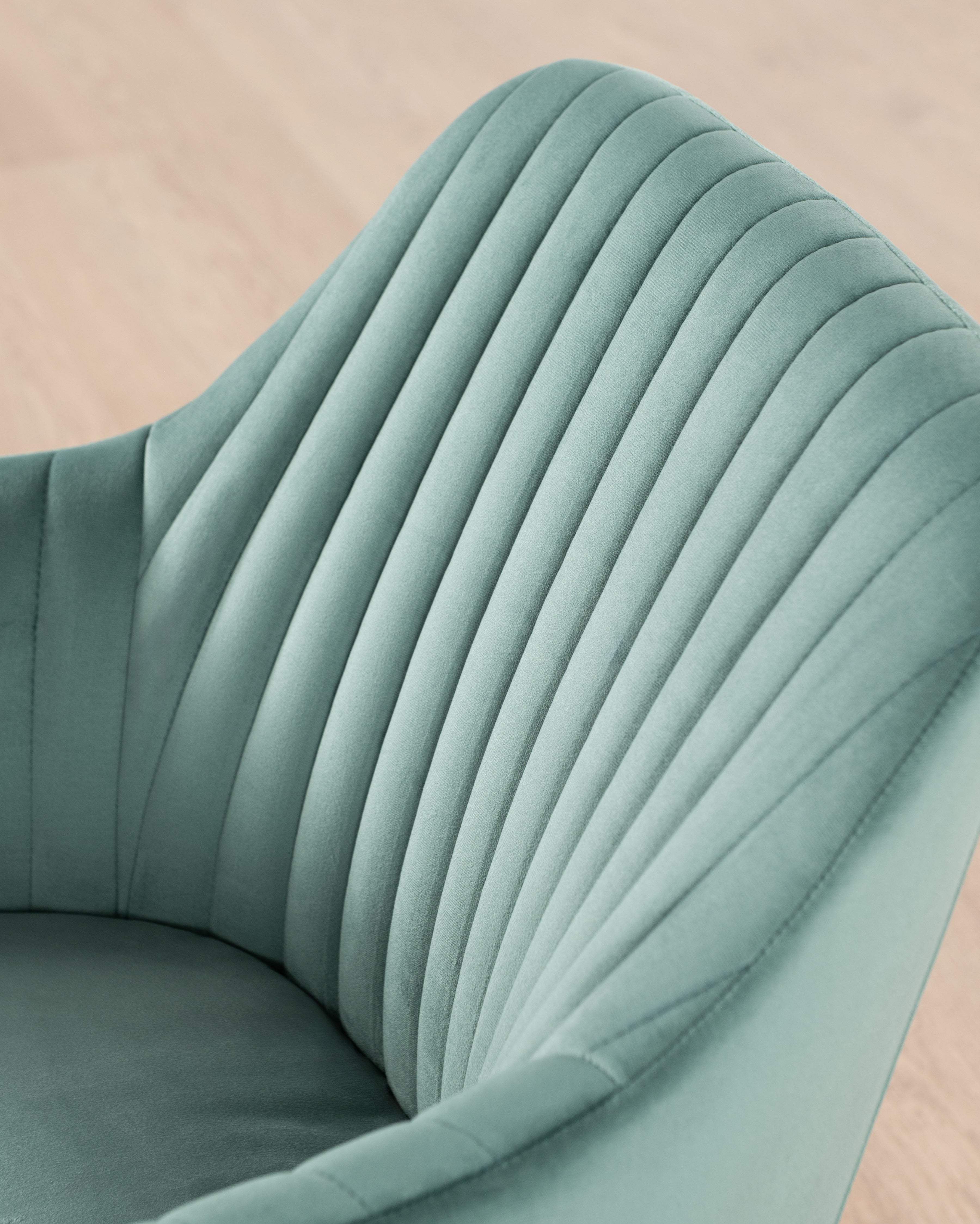 Zamani Carver Chair | Green
