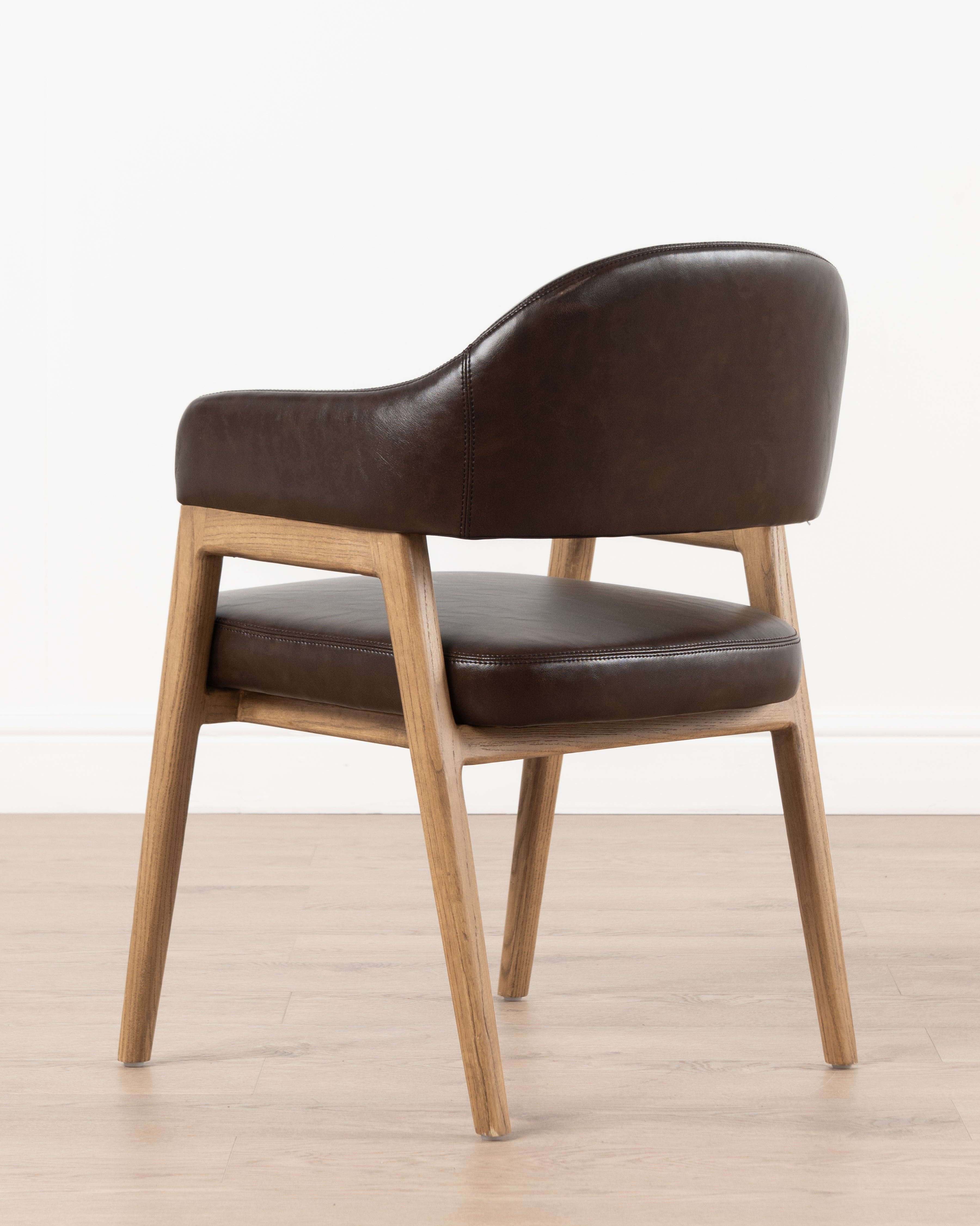 Mali carver chair