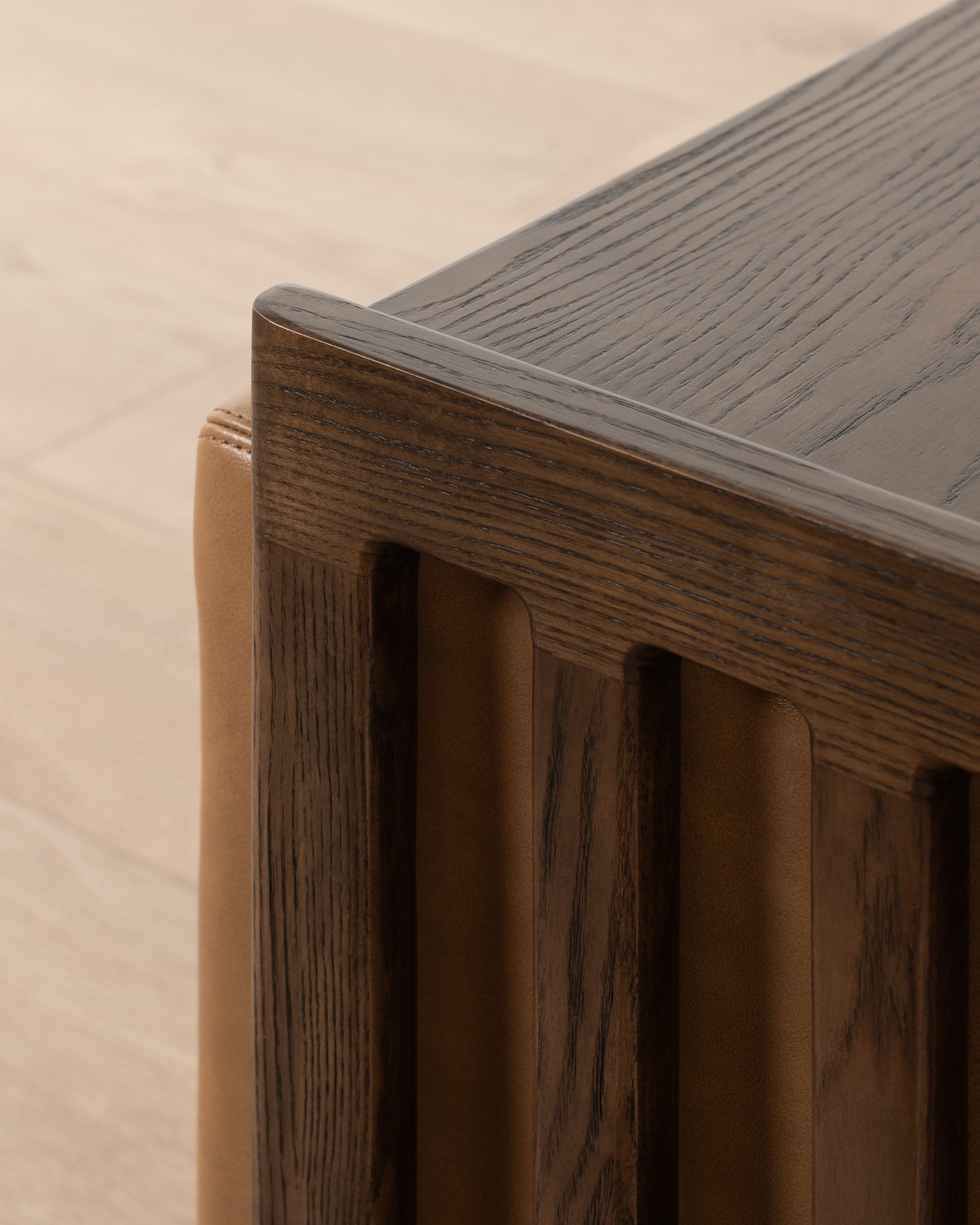 Daliah Daybed | Leather