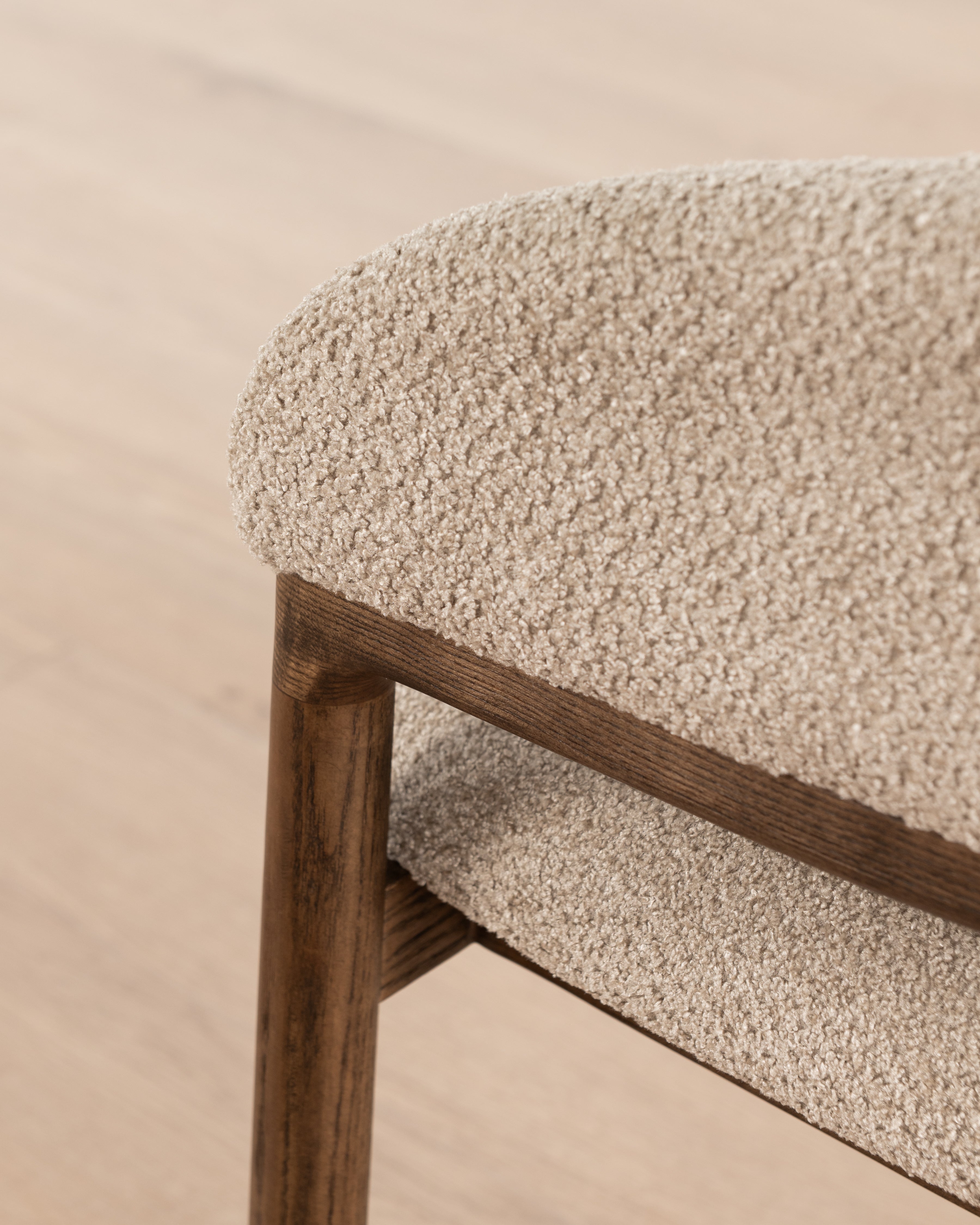 Allure Carver Chair
