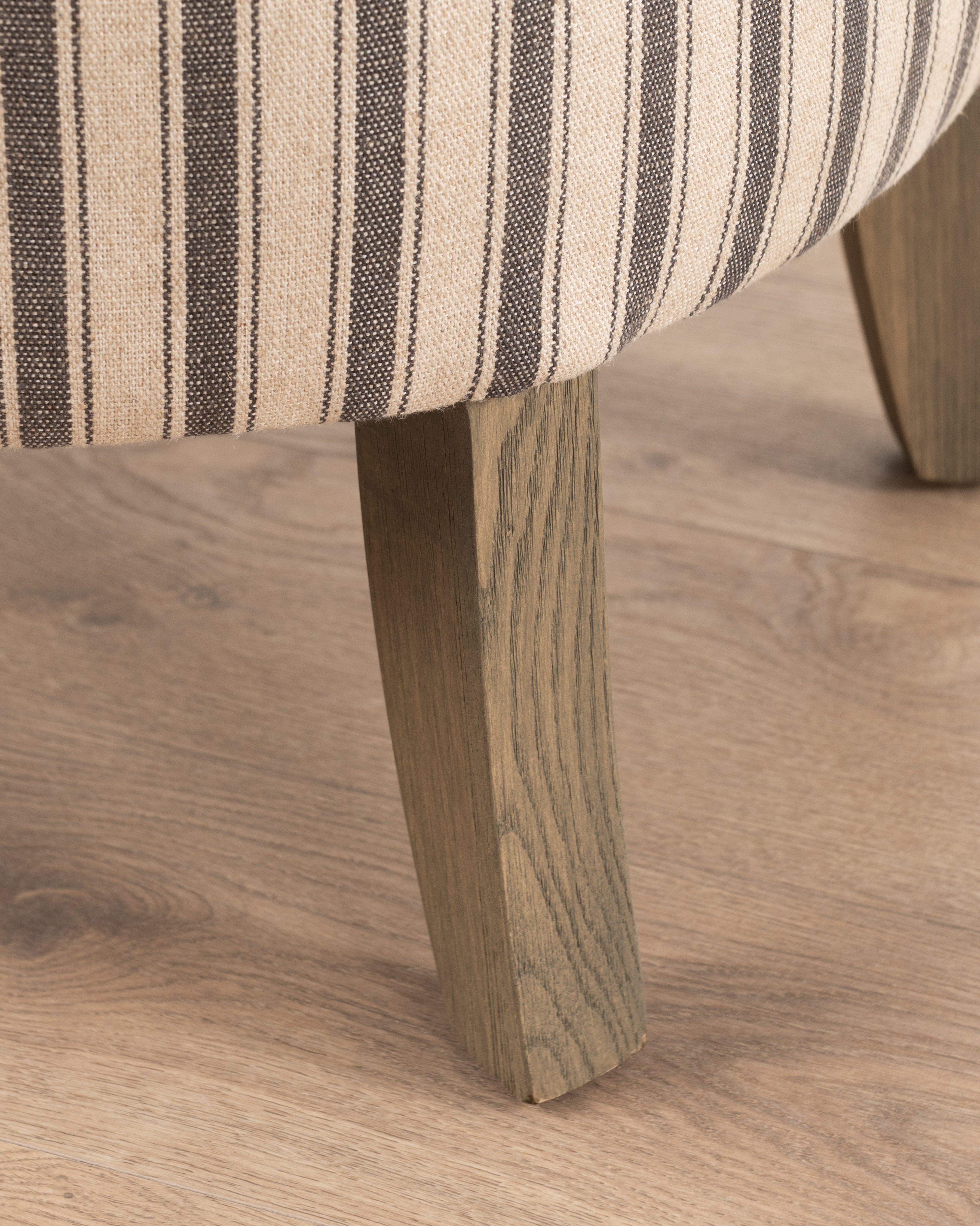 Henly Accent Chair