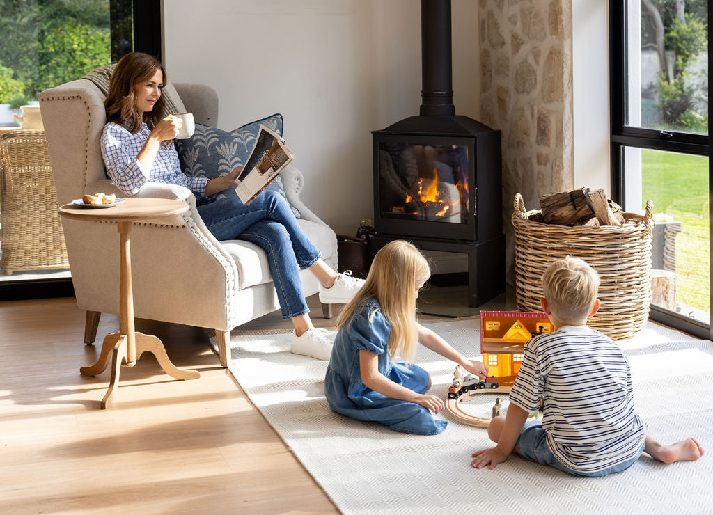 Lille Loveseat | Stone