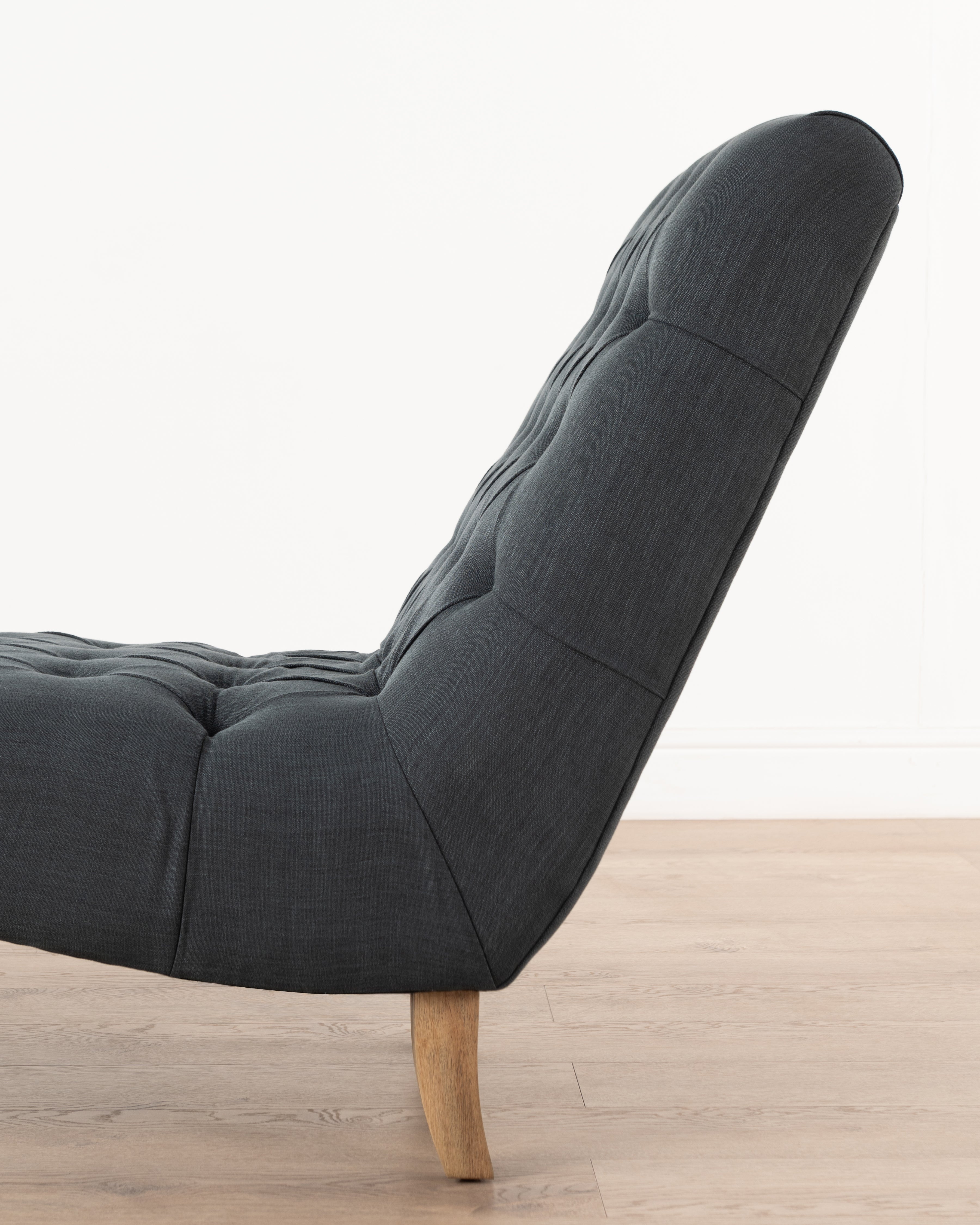 Florence Lounger | Charcoal