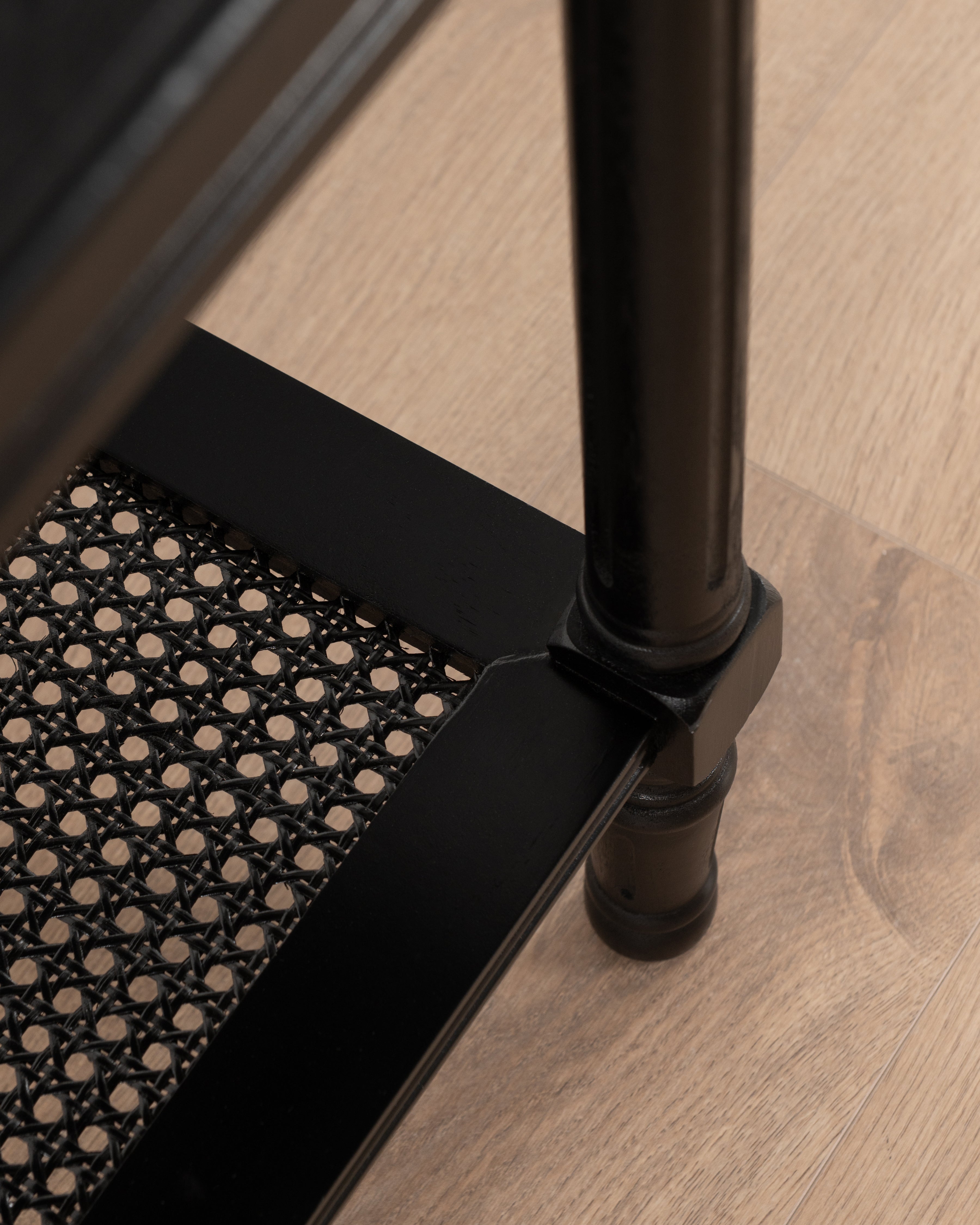 Maisonette Beaumont Side Table | Black